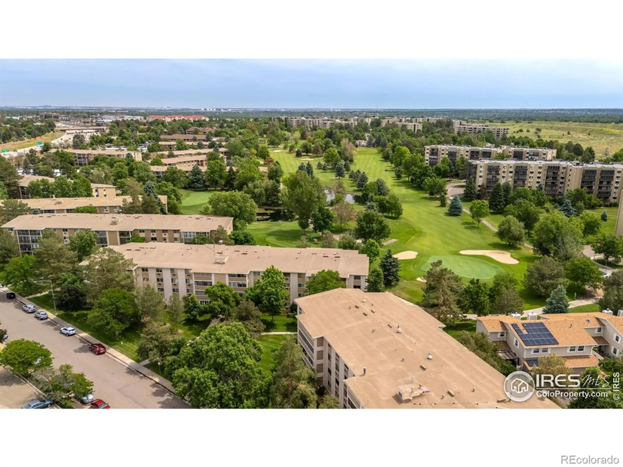 Property Slideshow image 2 of 21 | 3144 s wheeling way 209, Aurora, CO, 80014