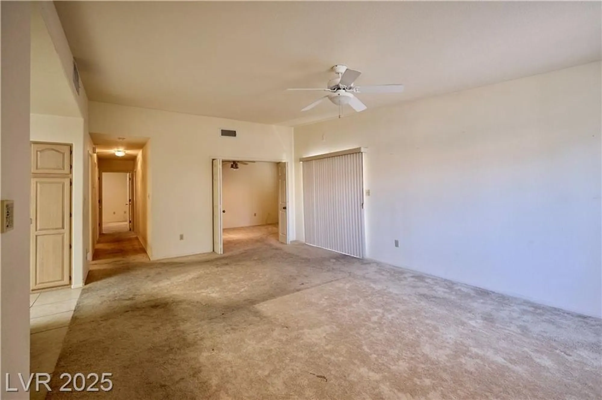 Property Slideshow image 5 of 17 | 2851 s valley view blvd 1199, Las Vegas, NV, 89102