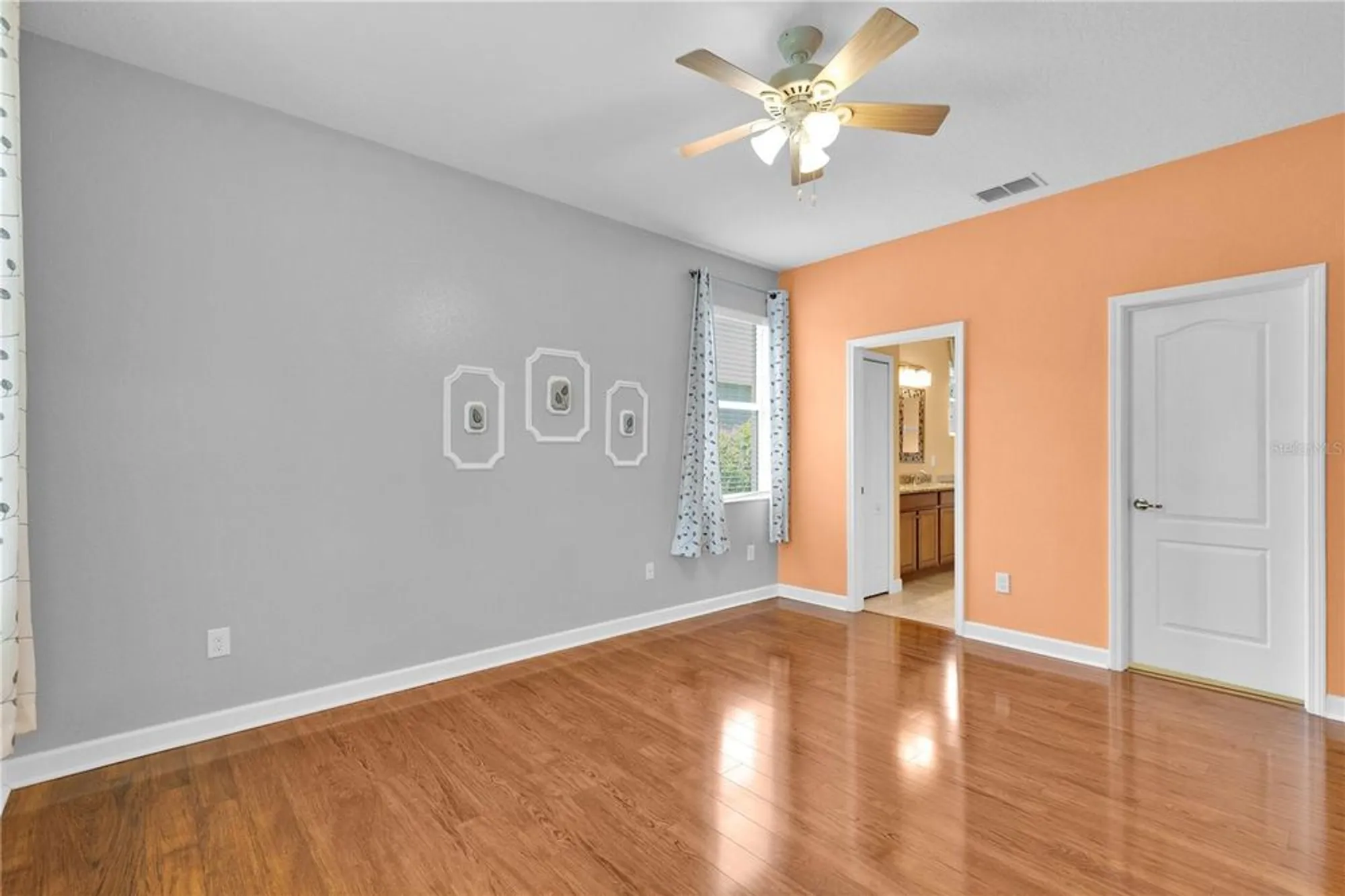 Property Slideshow image 15 of 35 | 3677 serena ln, Clermont, FL, 34711