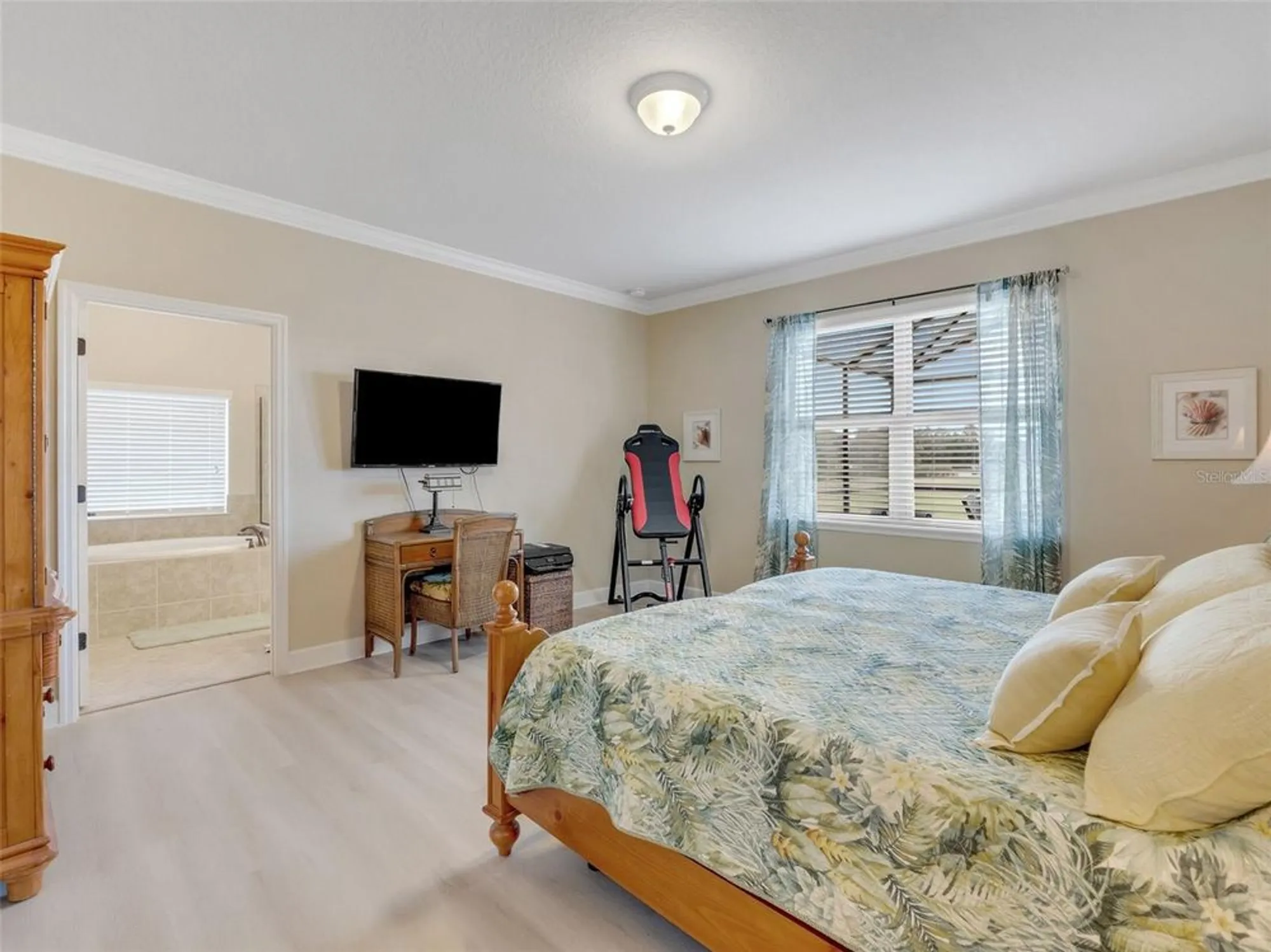 Property Slideshow image 27 of 67 | 208 almeria way, Davenport, FL, 33837