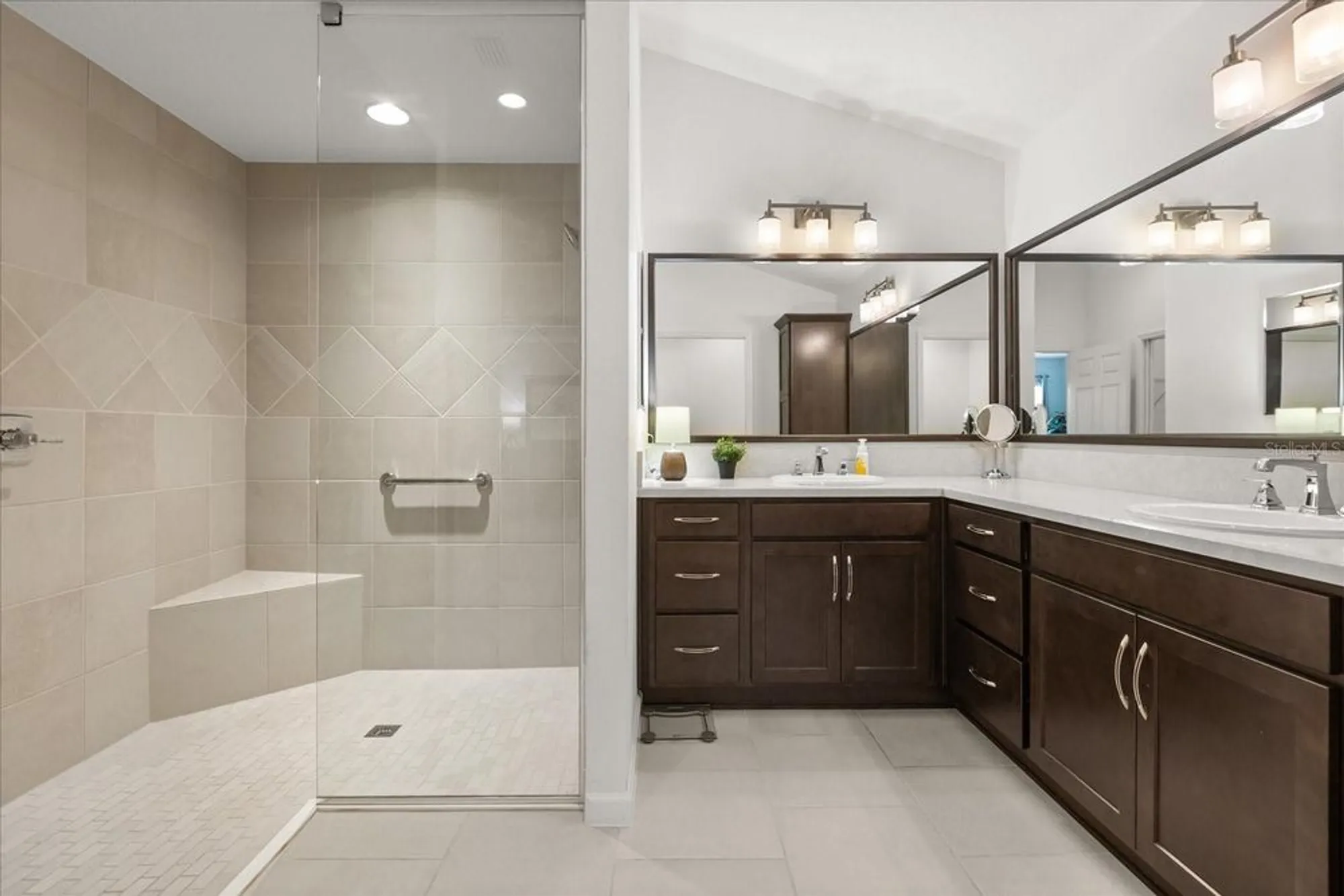 Property Slideshow image 36 of 72 | 5446 alfredson ter, The Villages, FL, 32163