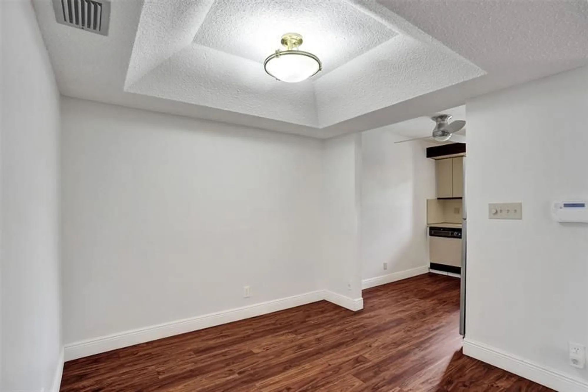 Property Slideshow image 13 of 66 | 7432 ashmont cir 208, Tamarac, FL, 33321