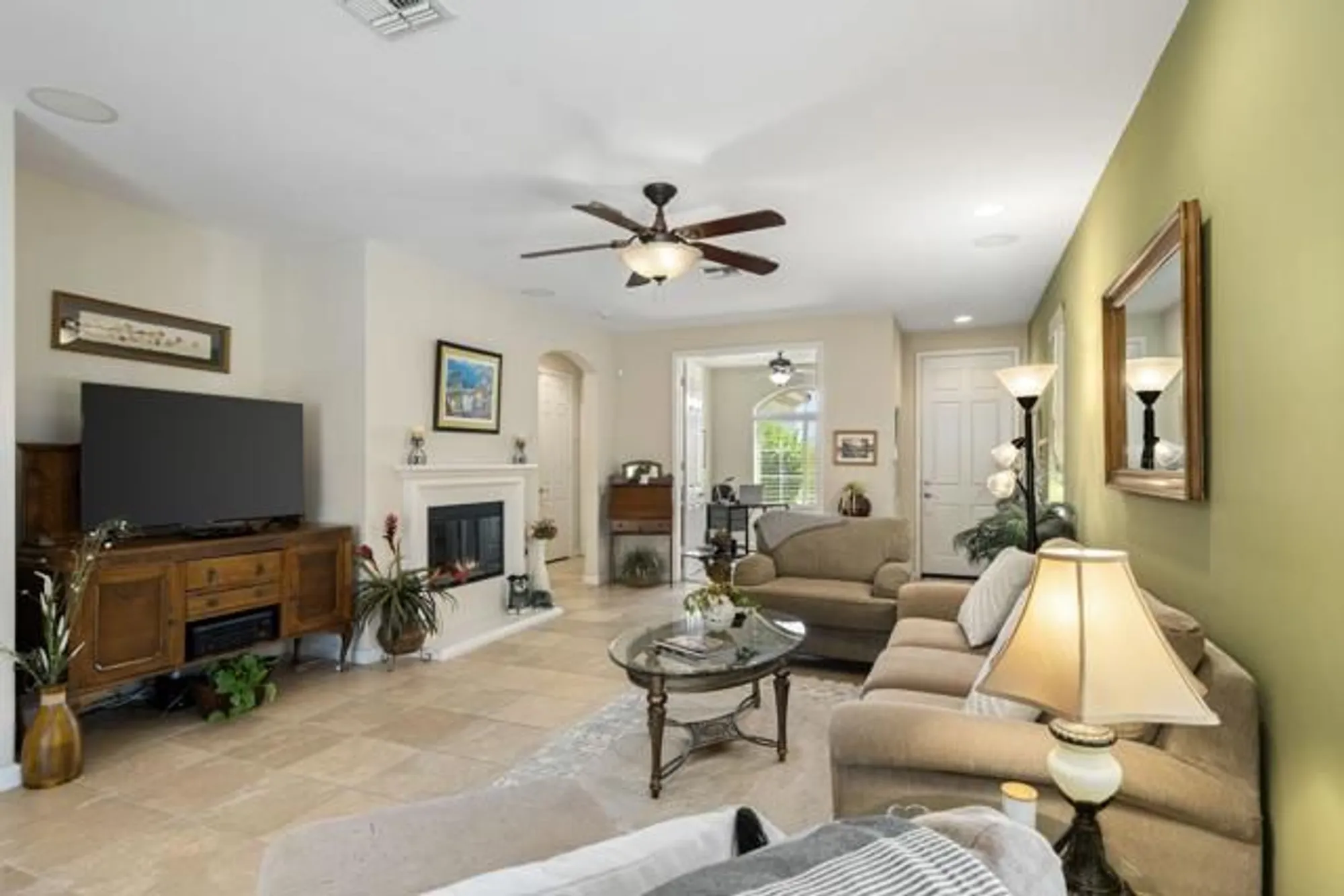 Property Slideshow image 9 of 45 | 80610 avenida los padres, Indio, CA, 92203