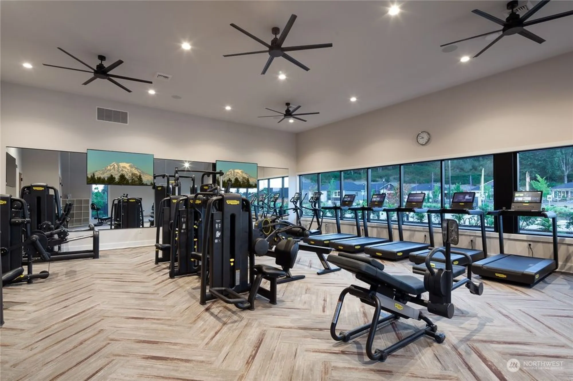 Property Slideshow image 21 of 23 | 9245 nootka ct, Lacey, WA, 98513