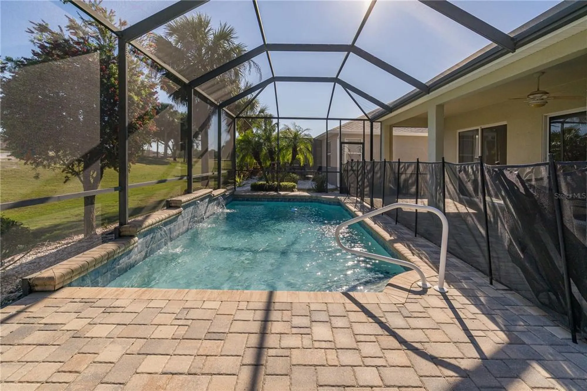 Property Slideshow image 7 of 48 | 1038 emerald dunes dr, Sun City Center, FL, 33573
