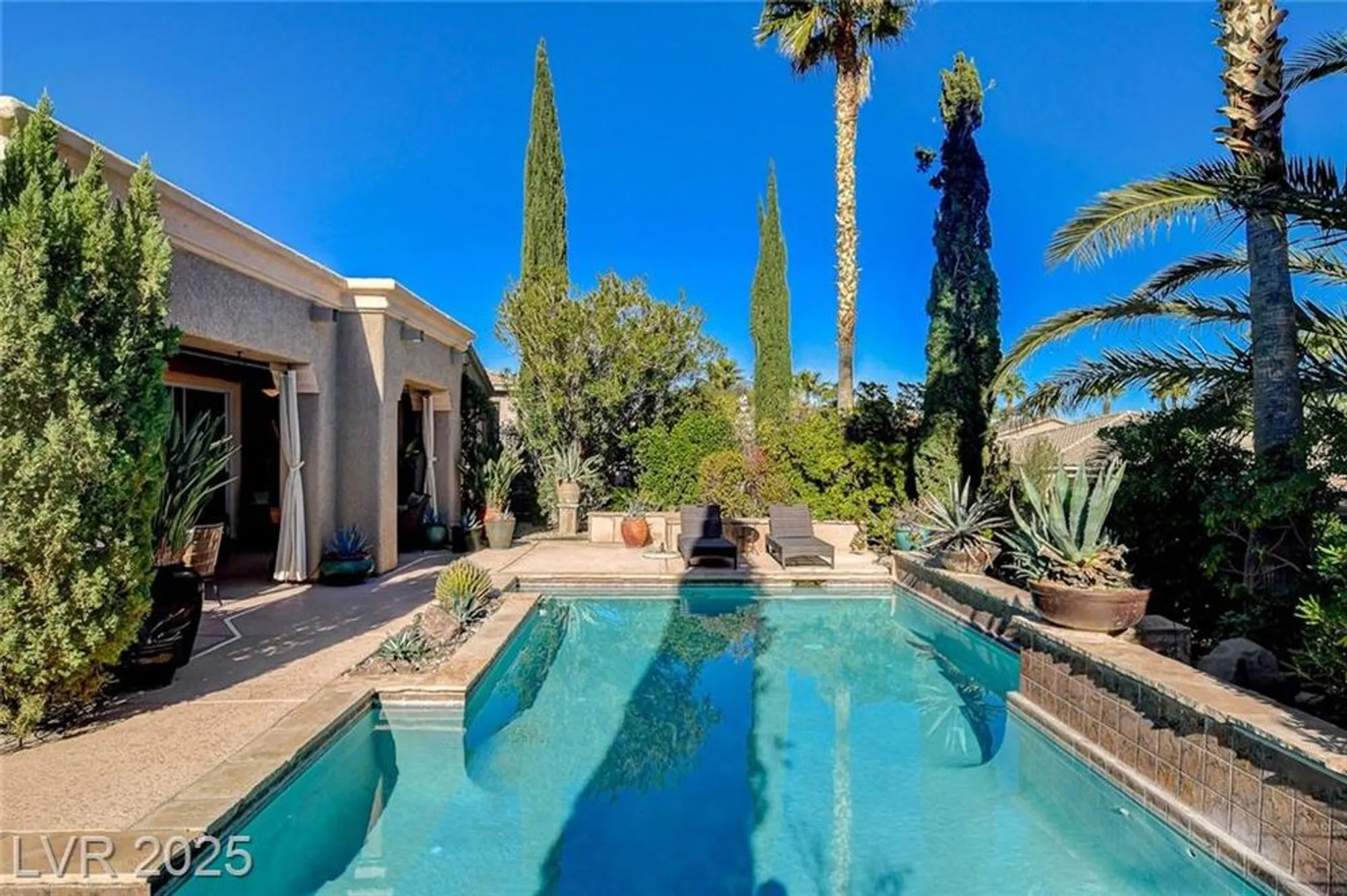 Property Slideshow image 44 of 56 | 5152 vincitor st, Las Vegas, NV, 89135