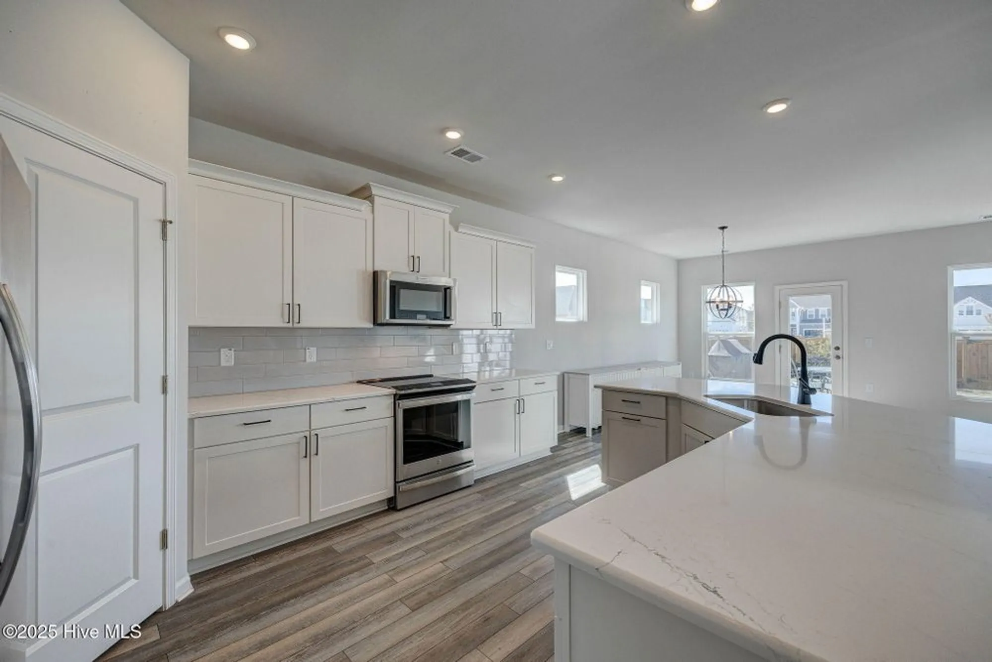 Property Slideshow image 16 of 39 | 1369 trisail ter, Wilmington, NC, 28412