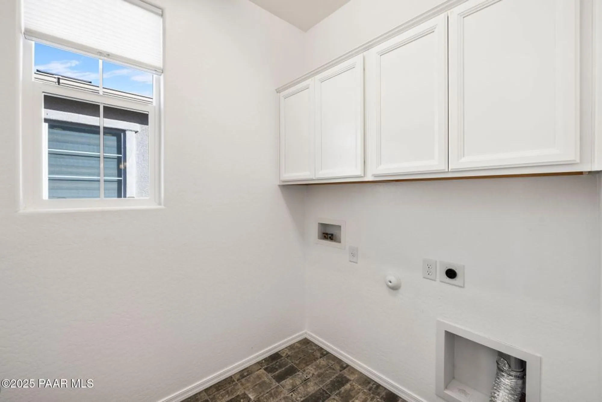 Property Slideshow image 29 of 37 | 6235 goldfinch dr, Prescott, AZ, 86305