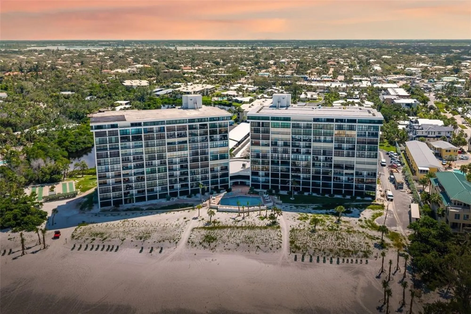 Property Slideshow image 52 of 69 | 19 whispering sands dr apt 302, Sarasota, FL, 34242