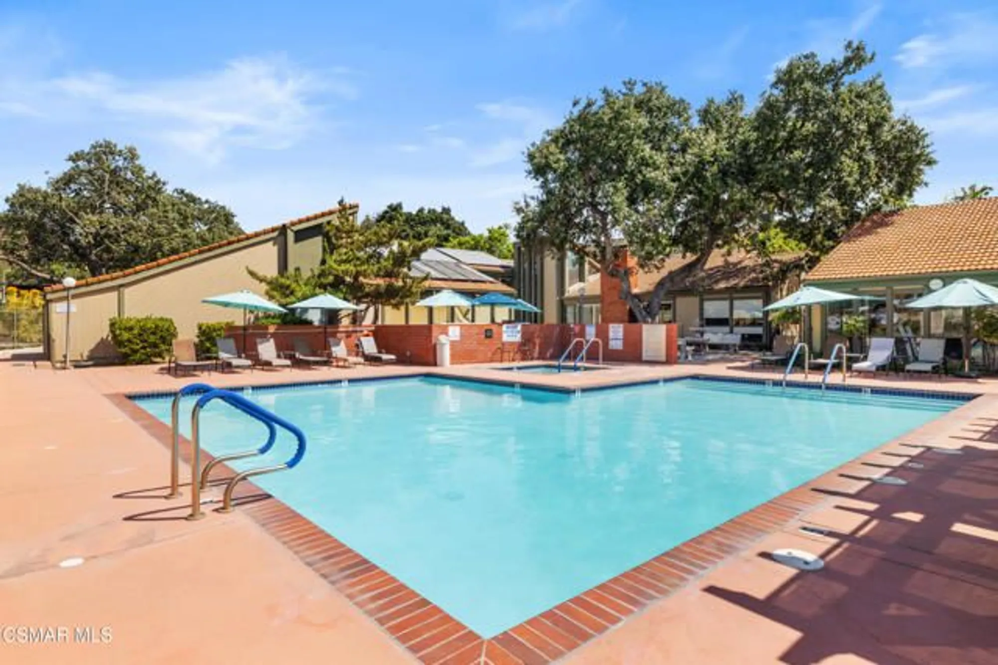 Property Slideshow image 59 of 62 | 224 oakleaf dr 105, Thousand Oaks, CA, 91360