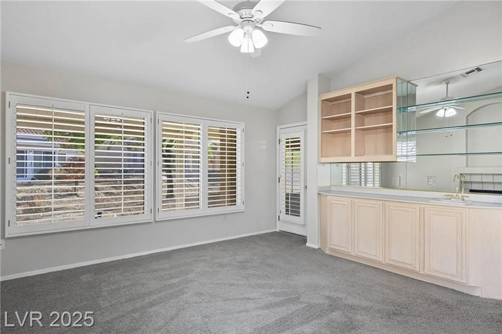 Property Slideshow image 51 of 58 | 2813 brianwood ct, Las Vegas, NV, 89134
