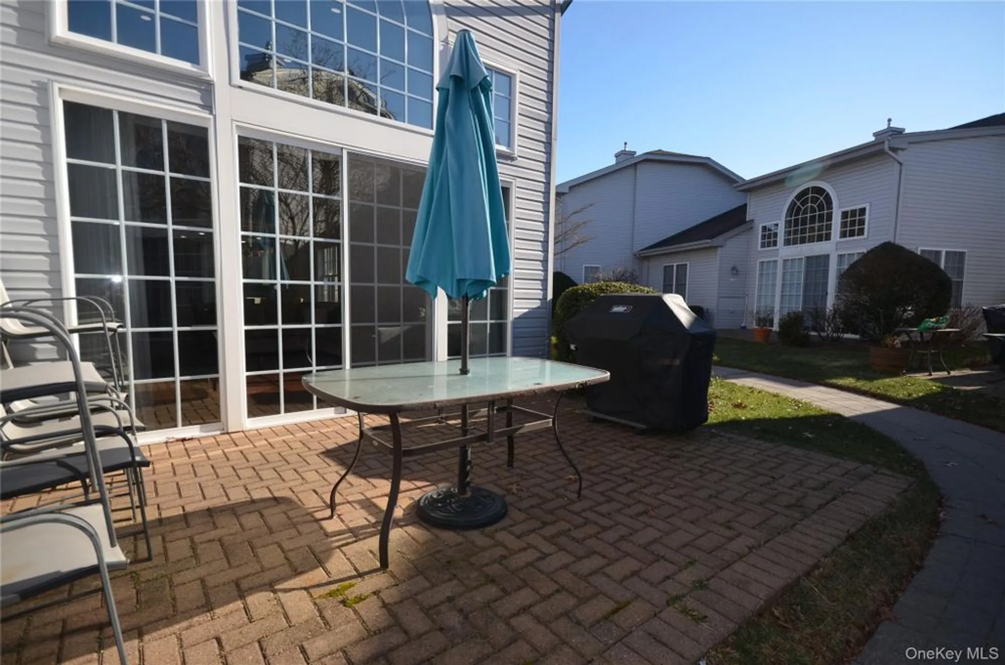 Property Slideshow image 24 of 28 | 736 verona dr, Melville, NY, 11747