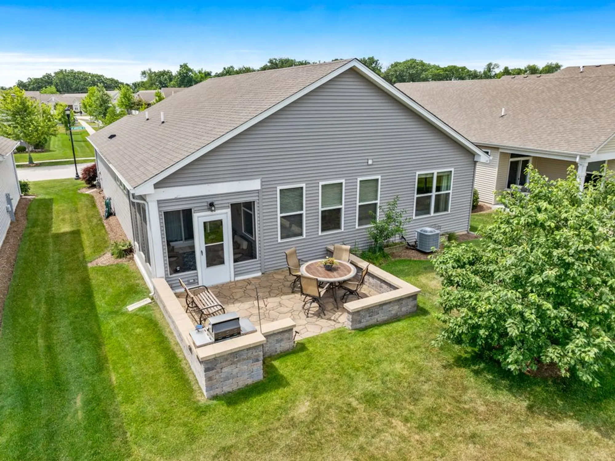 Property Slideshow image 23 of 30 | 1150 americana ave, Pingree Grove, IL, 60140