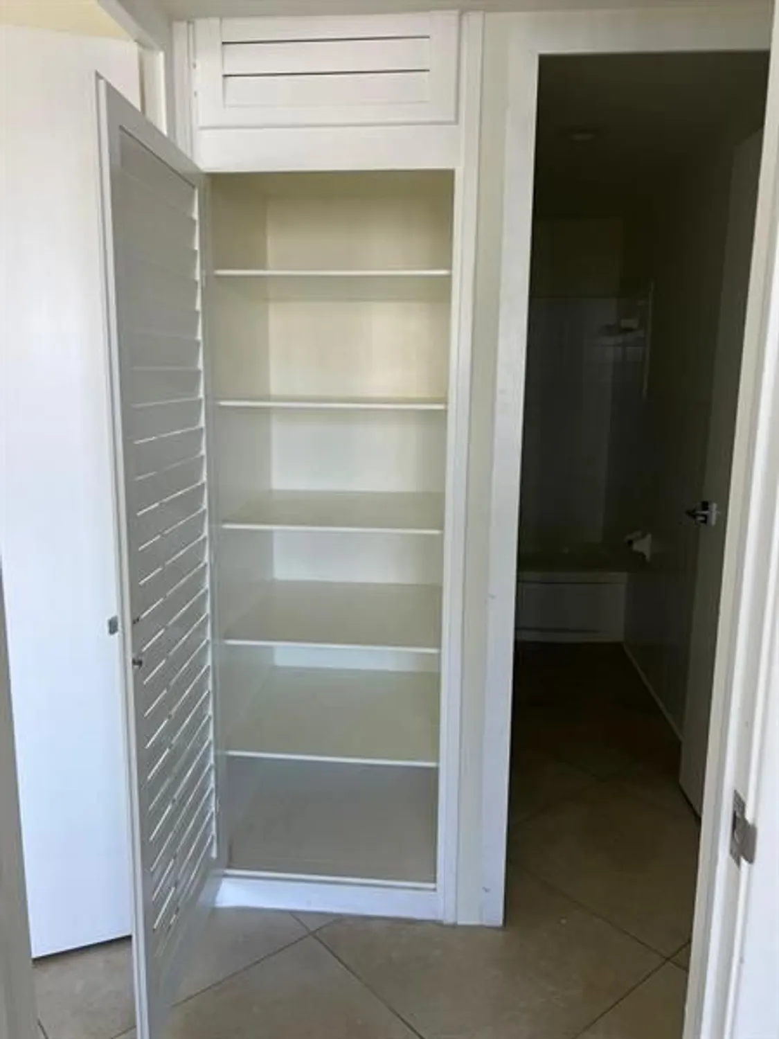 Property Slideshow image 26 of 39 | 3233 ne 34th st apt 1404, Fort Lauderdale, FL, 33308