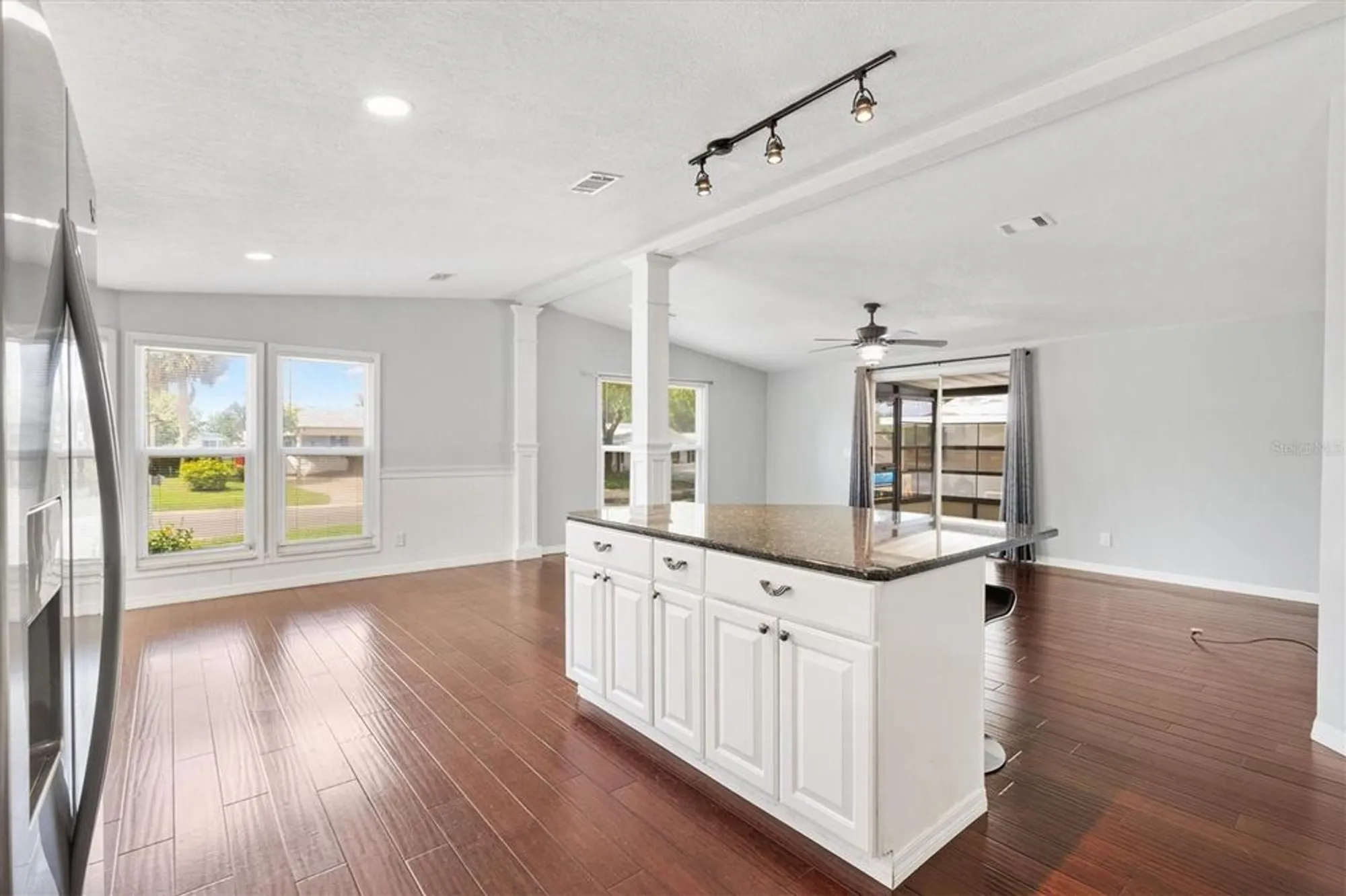 Property Slideshow image 6 of 32 | 518 saint andrews blvd, The Villages, FL, 32159