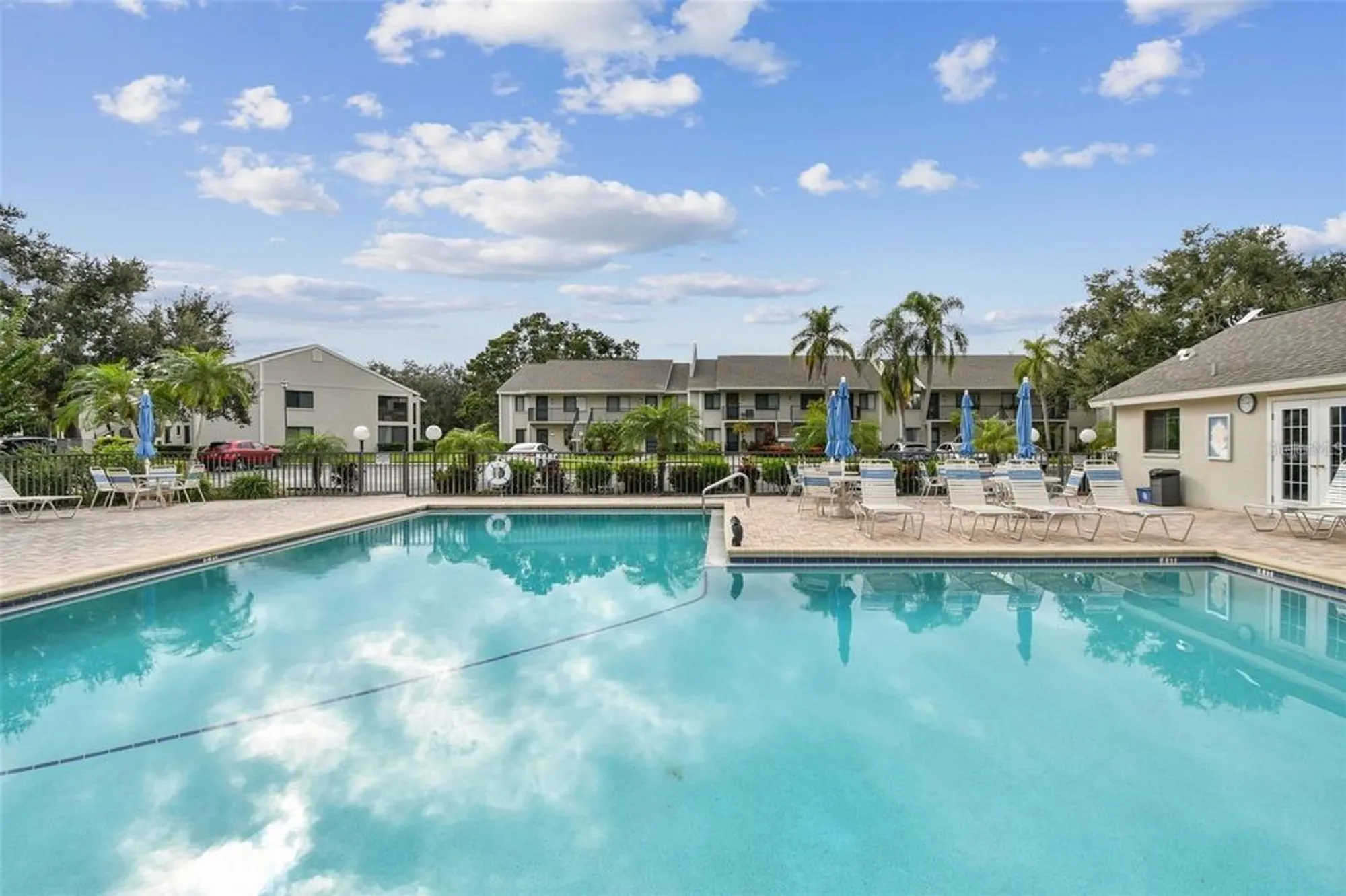 Property Slideshow image 27 of 37 | 7676 eagle creek dr, Sarasota, FL, 34243