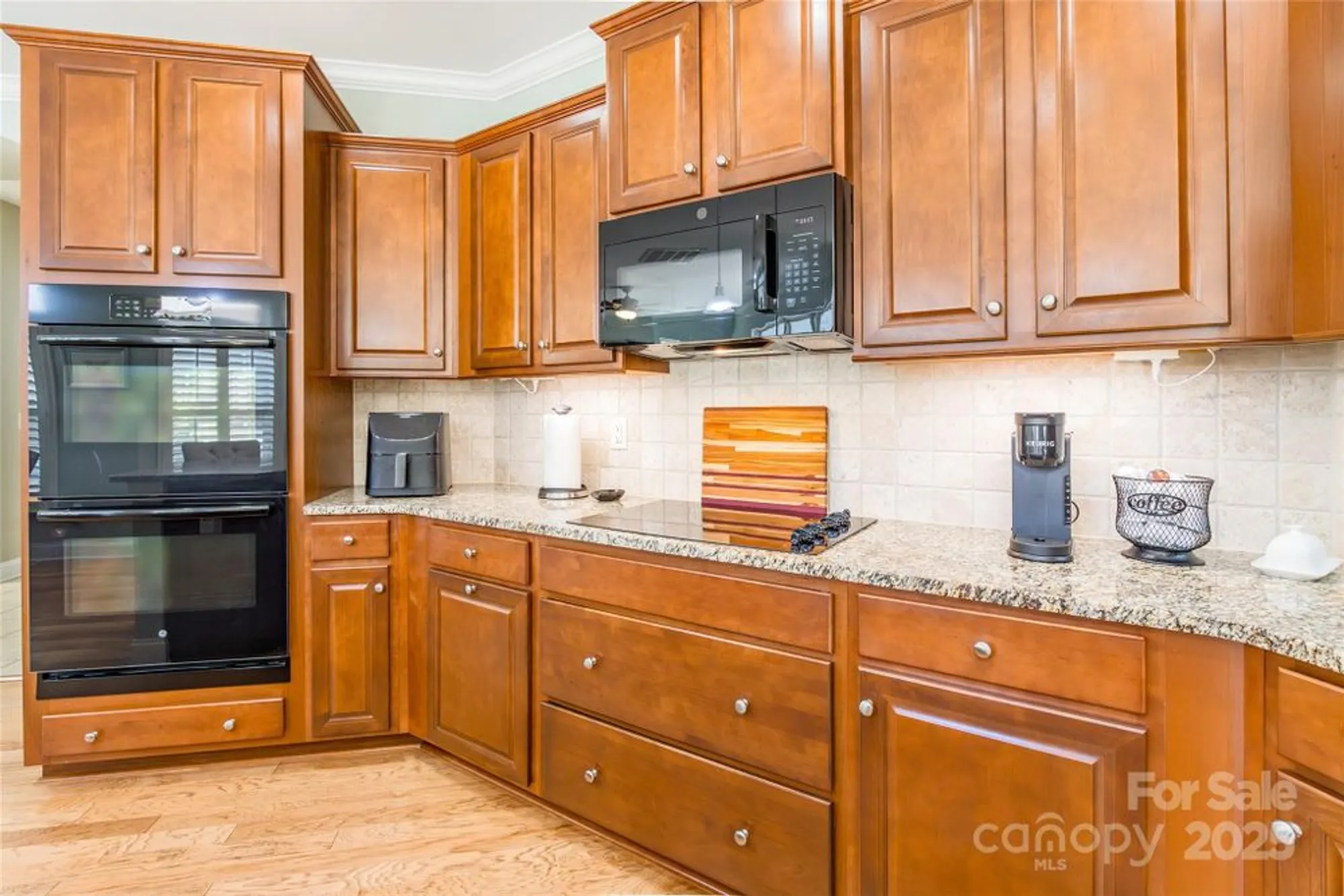 Property Slideshow image 11 of 36 | 3547 south bank ct, Matthews, NC, 28105