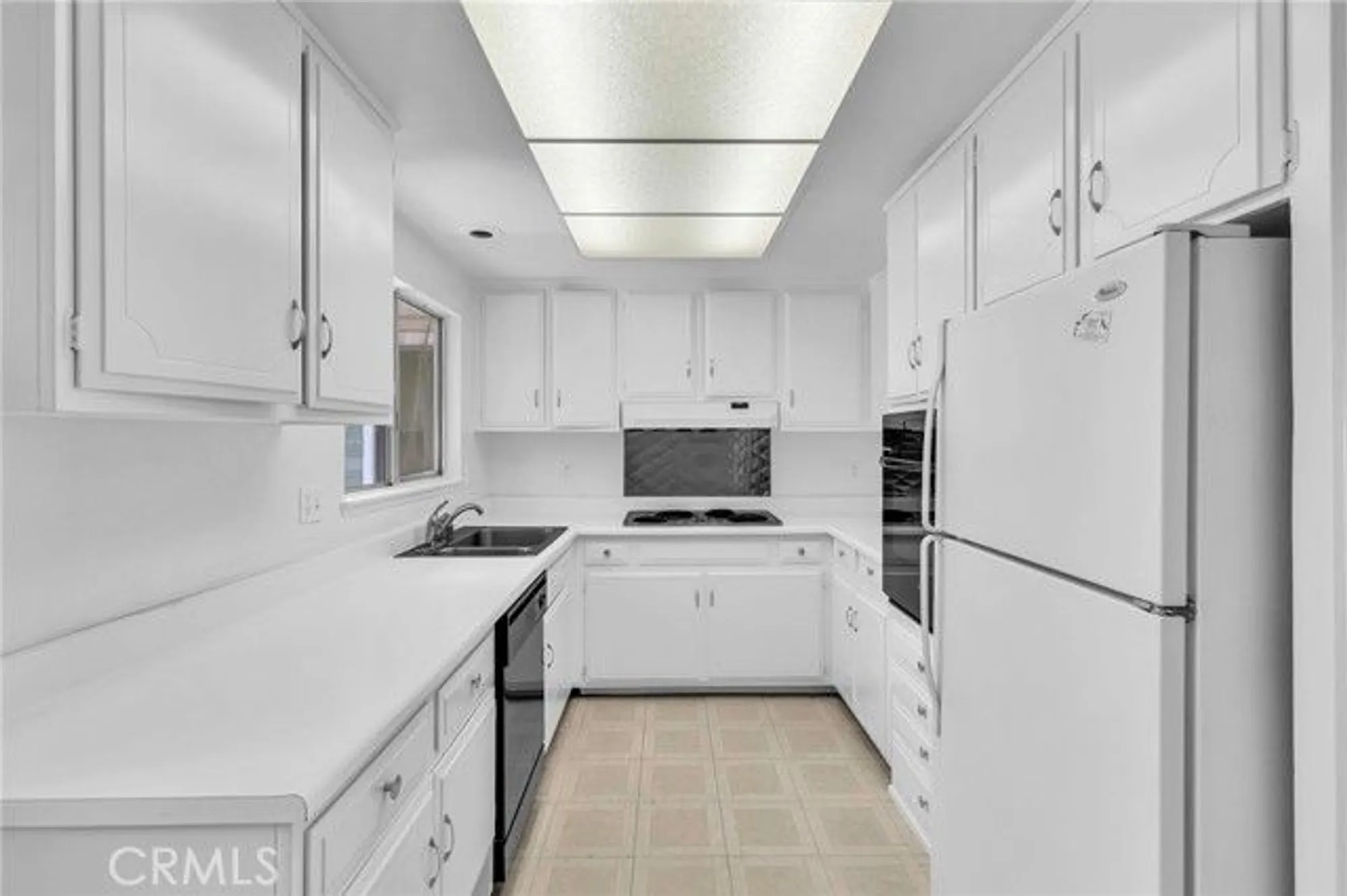 Property Slideshow image 7 of 20 | 2197 via mariposa e unit e b, Laguna Woods, CA, 92637