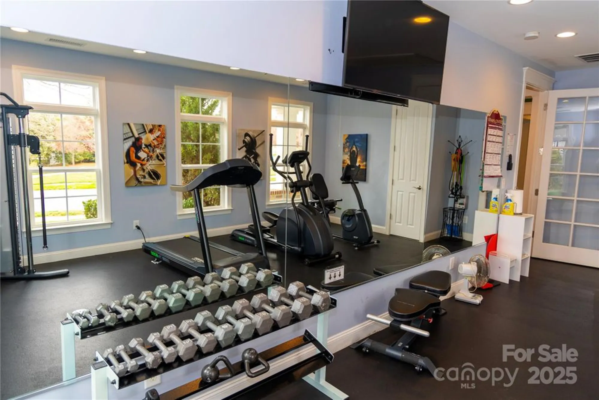 Property Slideshow image 24 of 31 | 16116 lakeside loop ln, Cornelius, NC, 28031