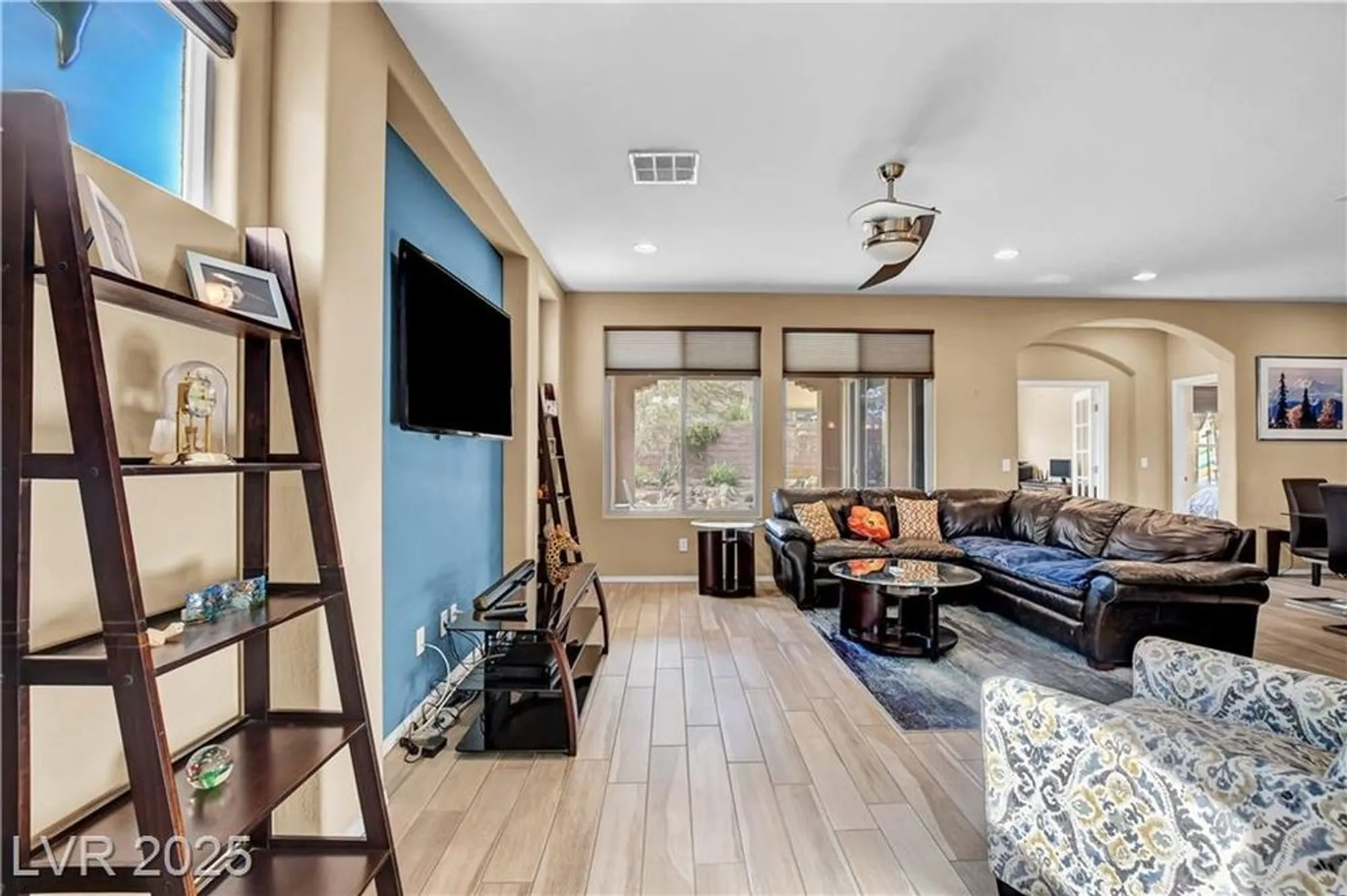 Property Slideshow image 10 of 82 | 5749 keystone crest st, North Las Vegas, NV, 89081