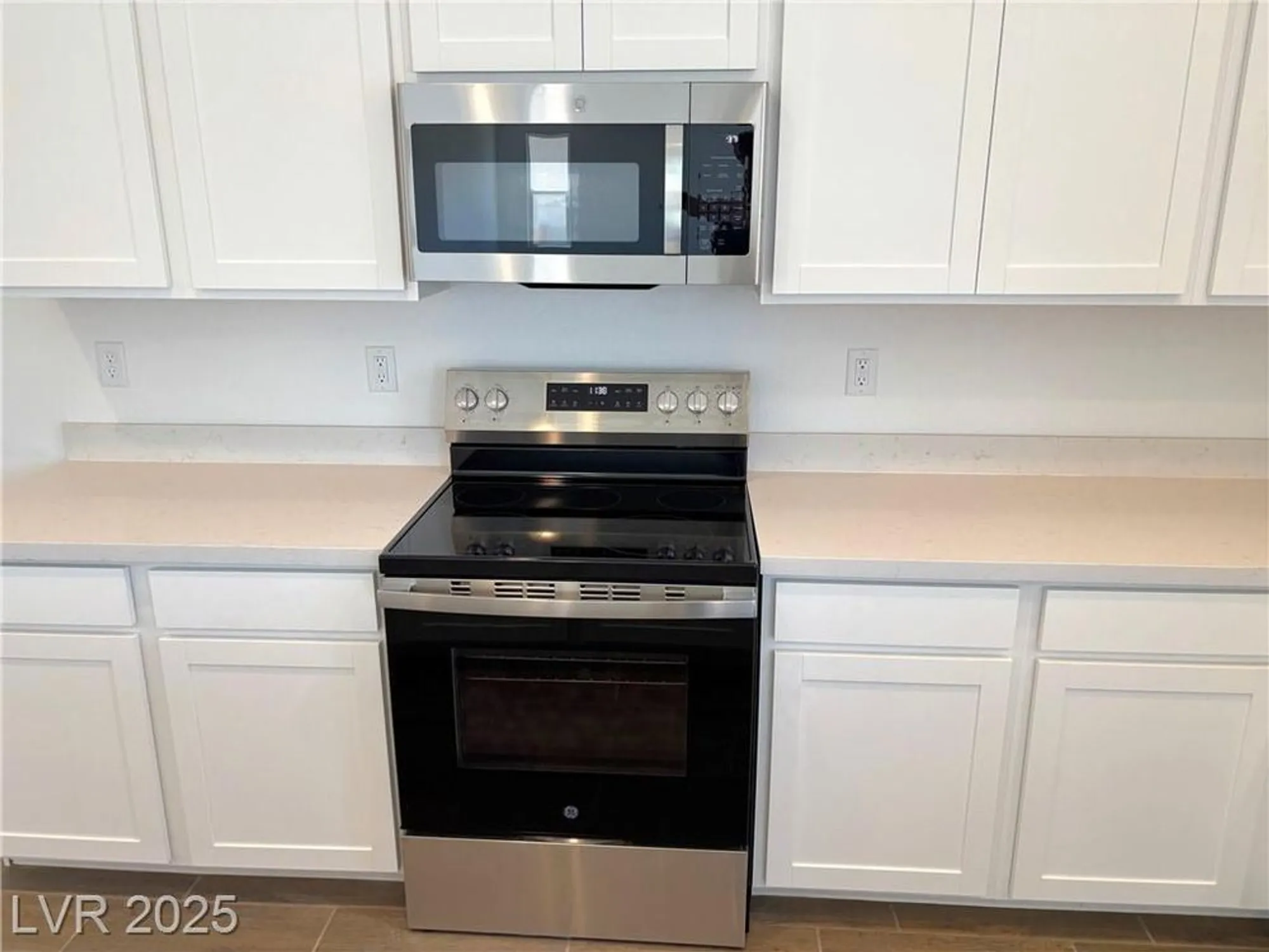 Property Slideshow image 13 of 30 | 5688 e badlands ln, Pahrump, NV, 89061