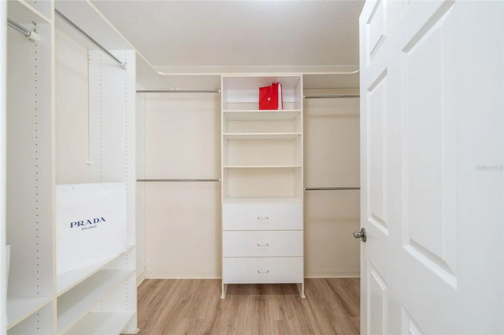 Property Slideshow image 22 of 62 | 967 livingston loop, The Villages, FL, 32162