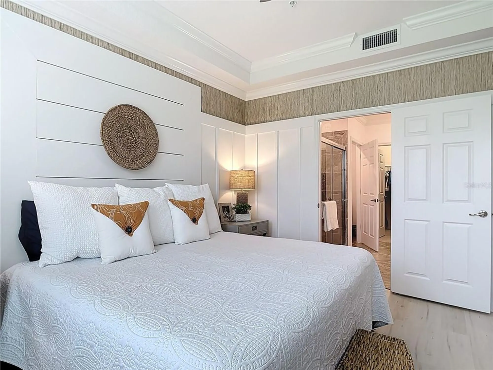 Property Slideshow image 20 of 57 | 10059 crooked creek dr 102, Venice, FL, 34293