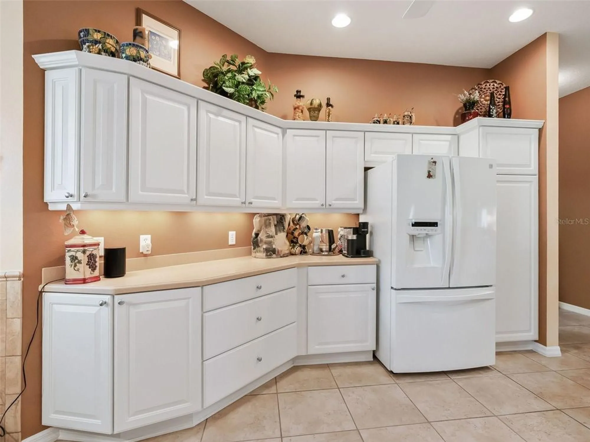 Property Slideshow image 8 of 37 | 7177 se 172nd hazelwood loop, The Villages, FL, 32162