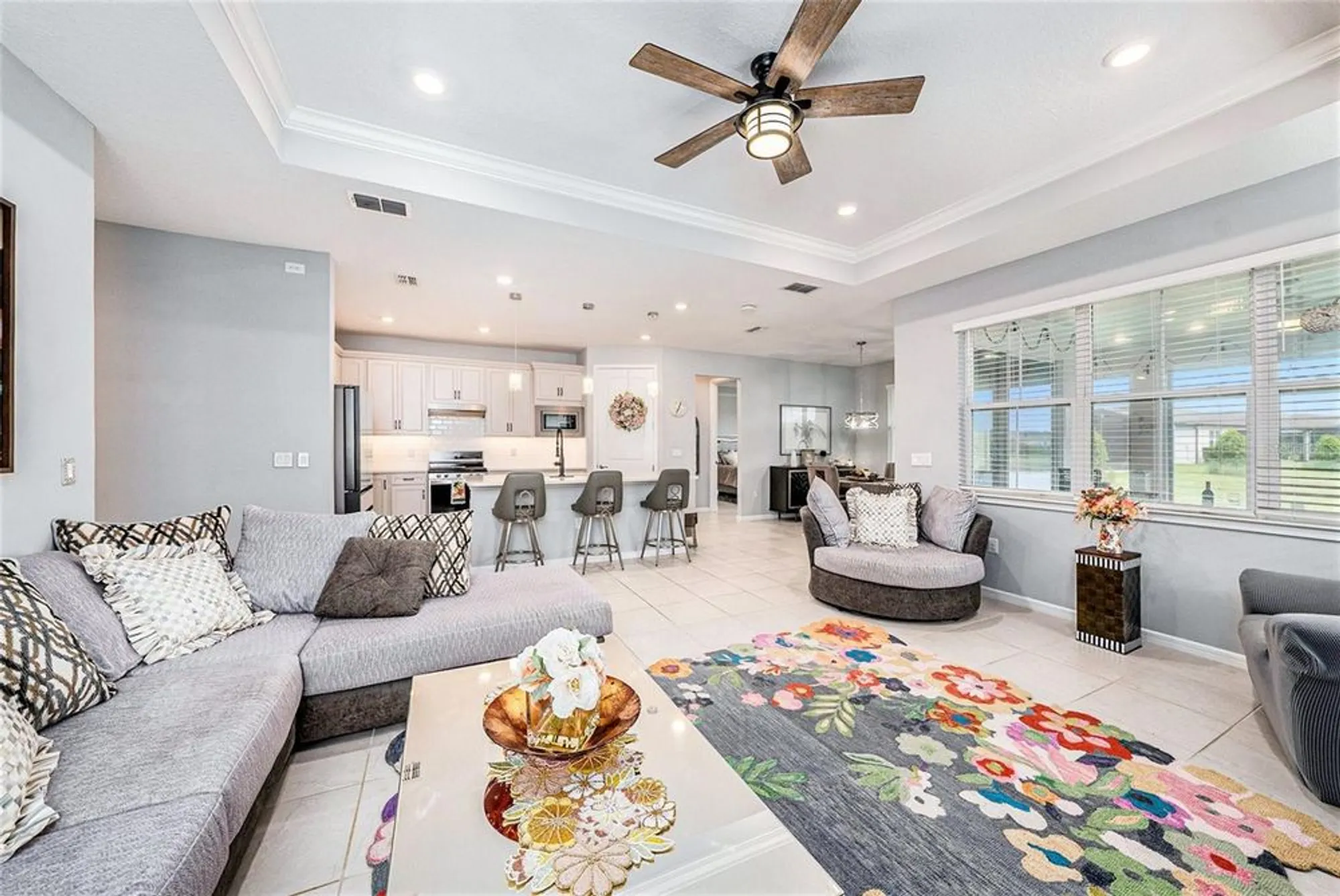 Property Slideshow image 6 of 30 | 19865 sea glass cir, Land O Lakes, FL, 34638