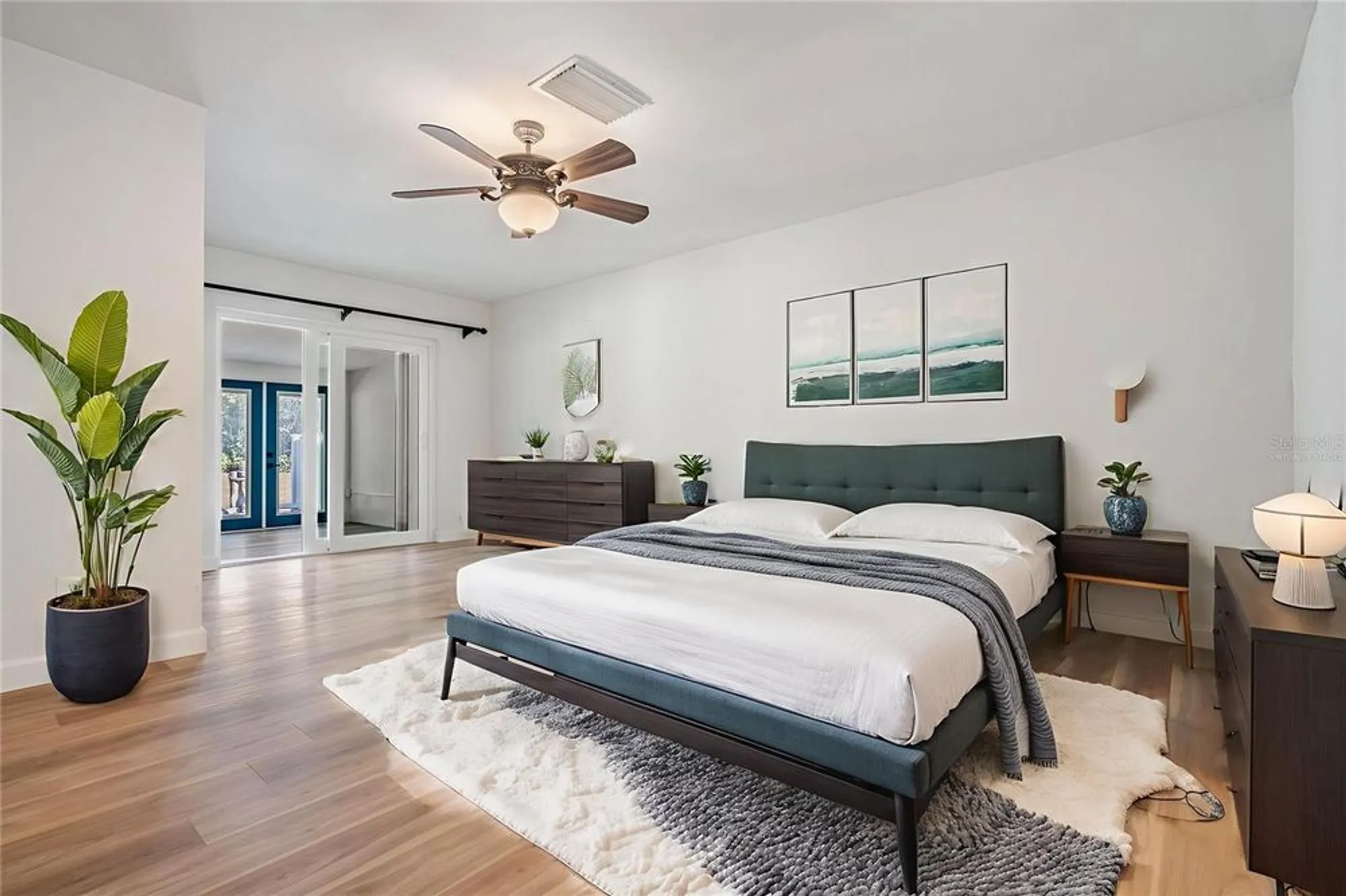 Property Slideshow image 6 of 27 | 127 boca ciega point blvd n, St Petersburg, FL, 33708