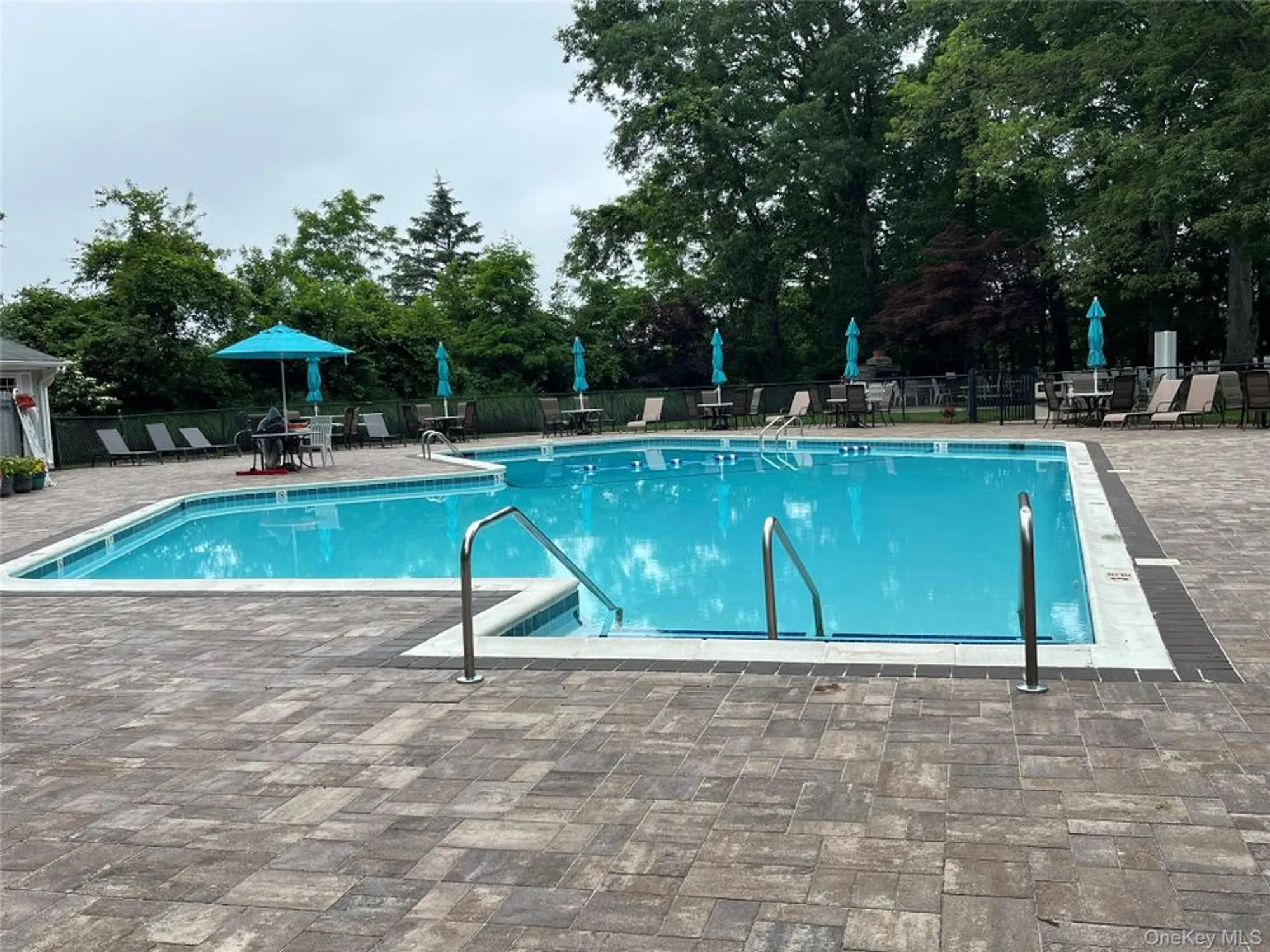 Property Slideshow image 27 of 30 | 194 canterbury dr, Ridge, NY, 11961