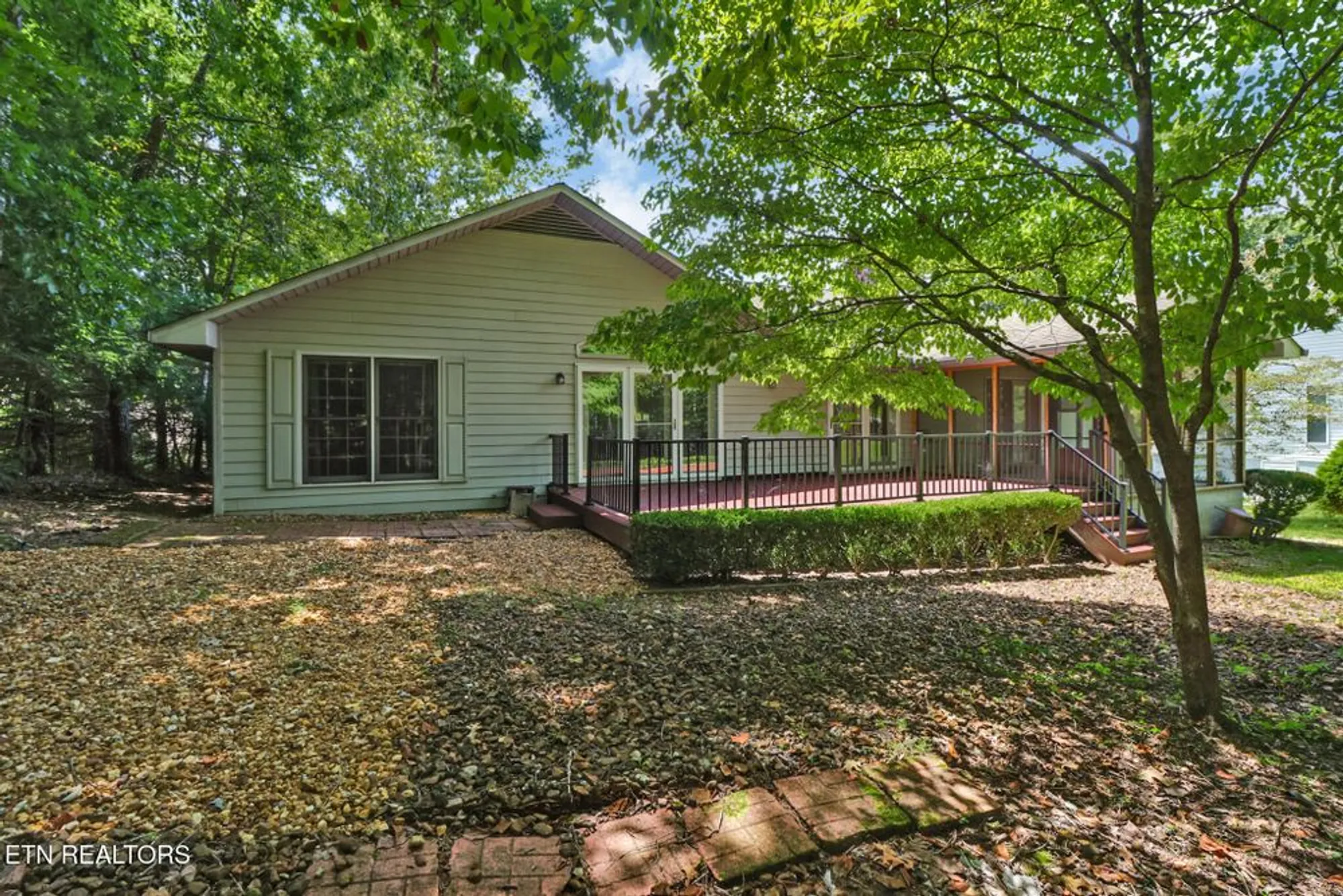 Property Slideshow image 39 of 51 | 143 sugarbush cir, Crossville, TN, 38558