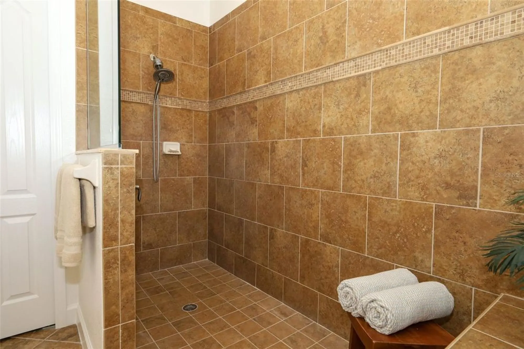 Property Slideshow image 32 of 55 | 3574 la jolla dr, Clermont, FL, 34711