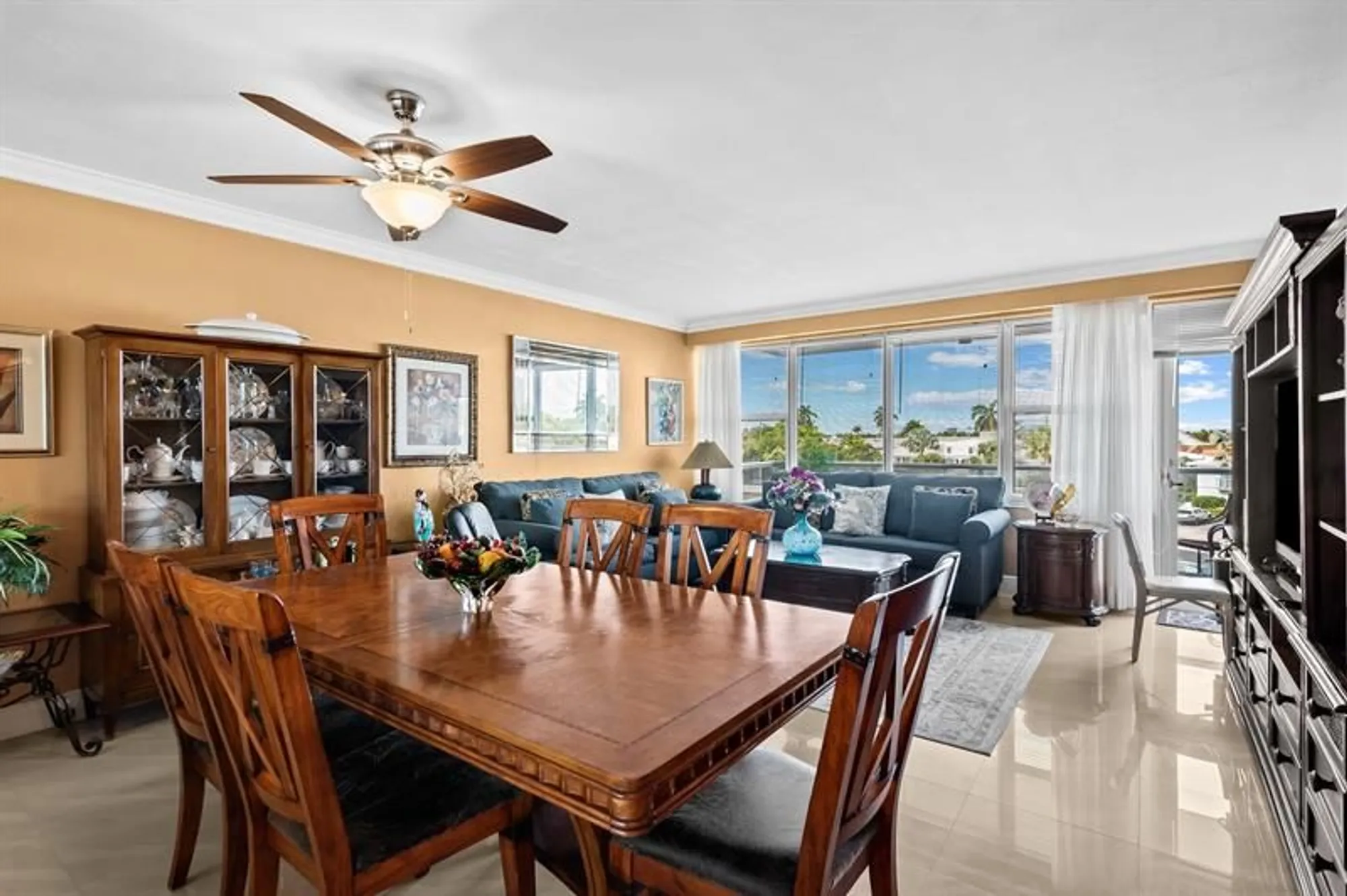 Property Slideshow image 2 of 61 | 3300 ne 36th st 302, Fort Lauderdale, FL, 33308
