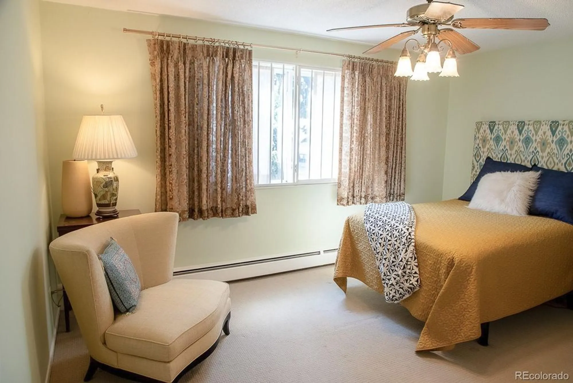 Property Slideshow image 13 of 32 | 710 s clinton st apt 11a, Denver, CO, 80247