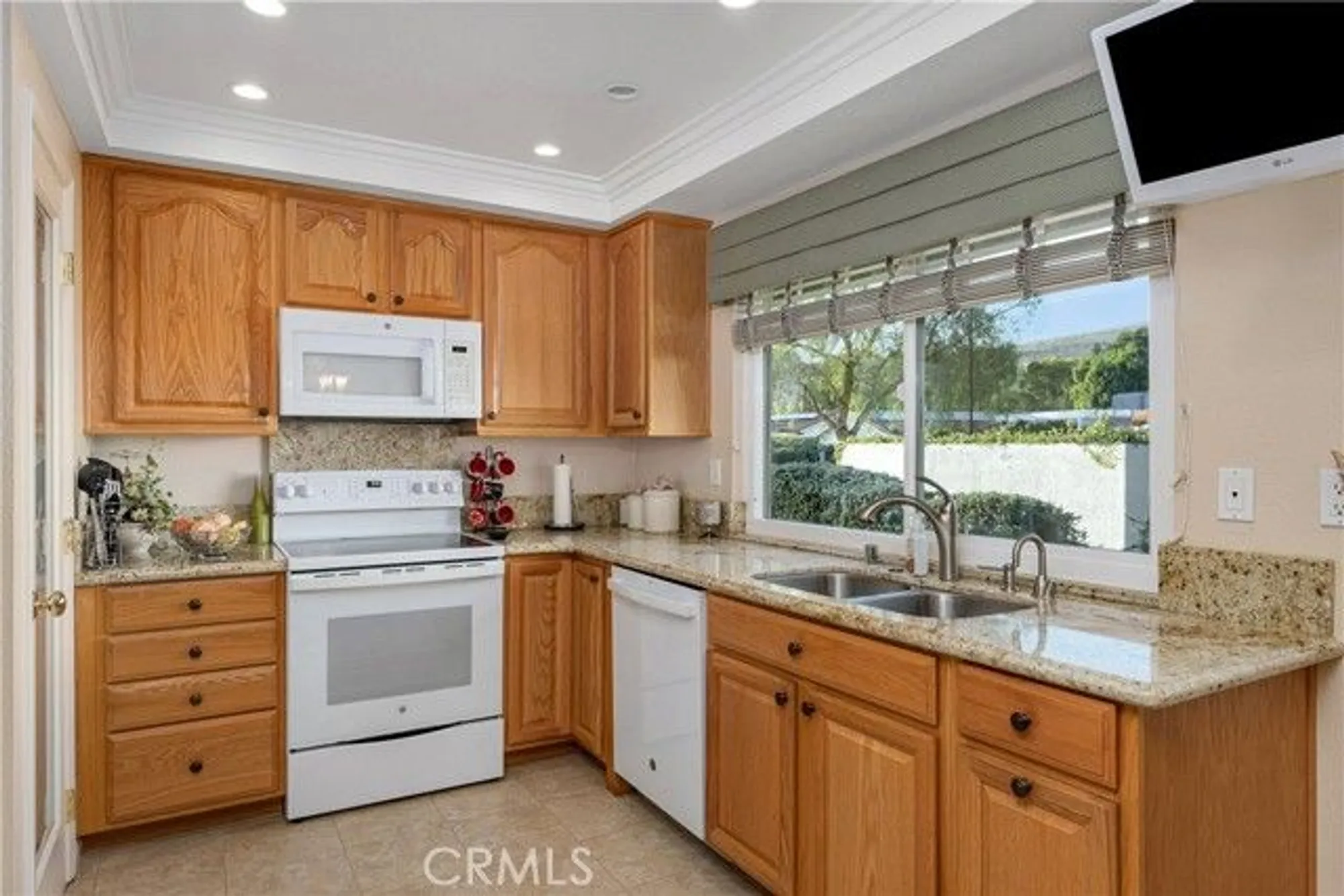 Property Slideshow image 14 of 50 | 5262 miembro, Laguna Woods, CA, 92637