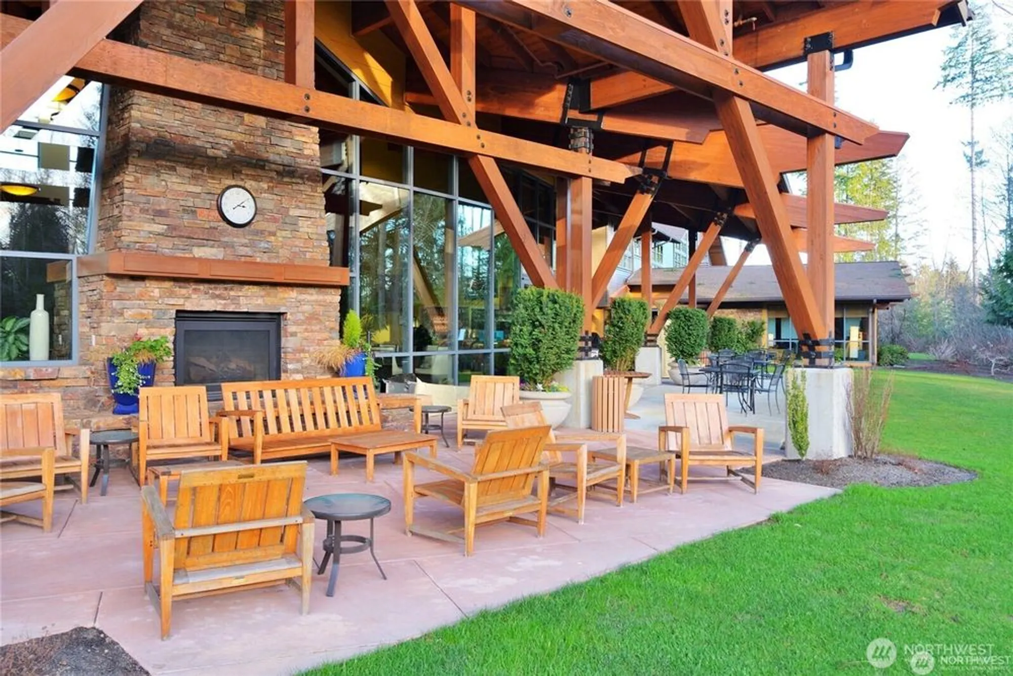 Property Slideshow image 37 of 40 | 12832 231st pl, Redmond, WA, 98053