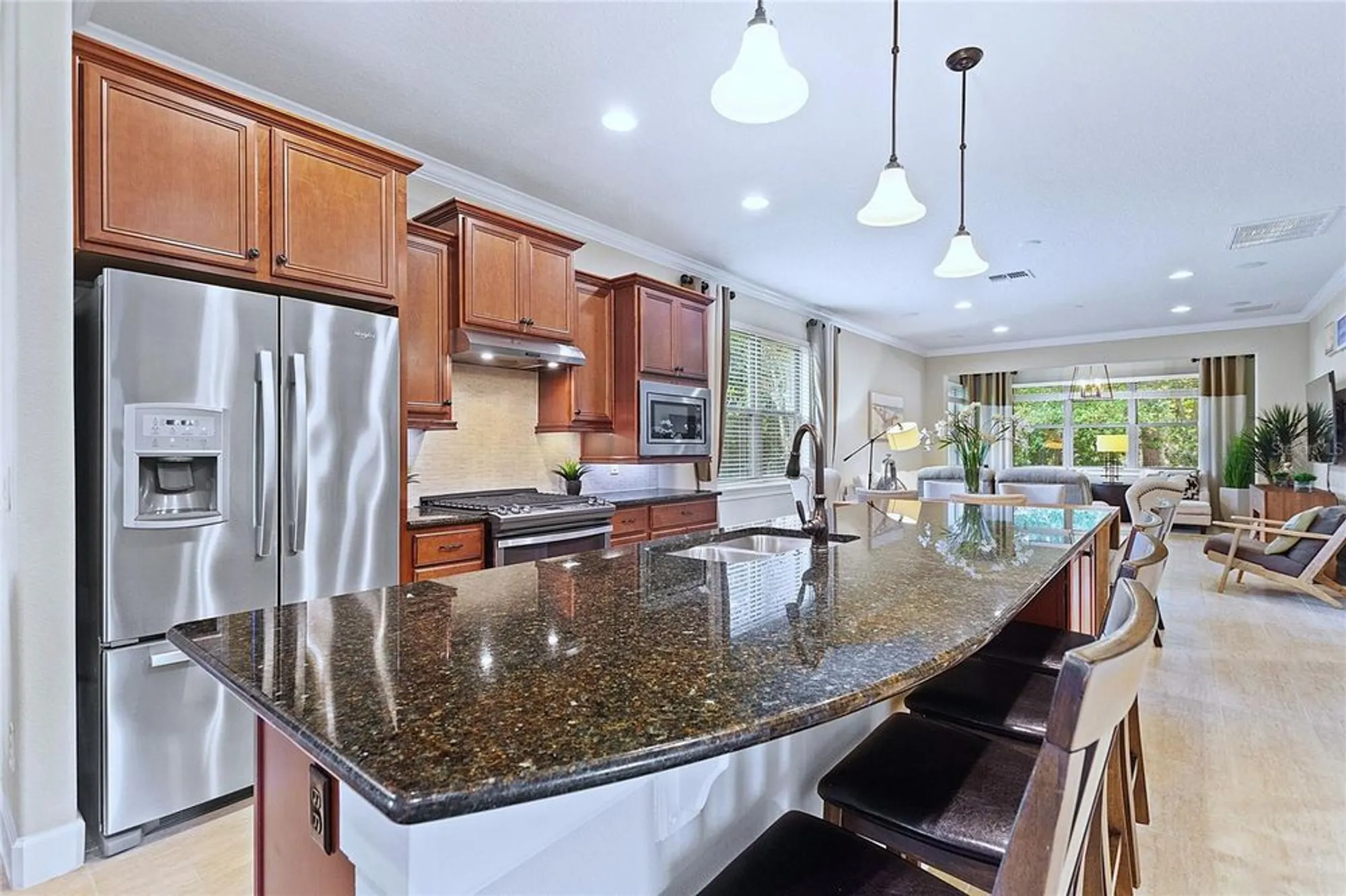 Property Slideshow image 18 of 86 | 513 san sebastian ct, Davenport, FL, 33837