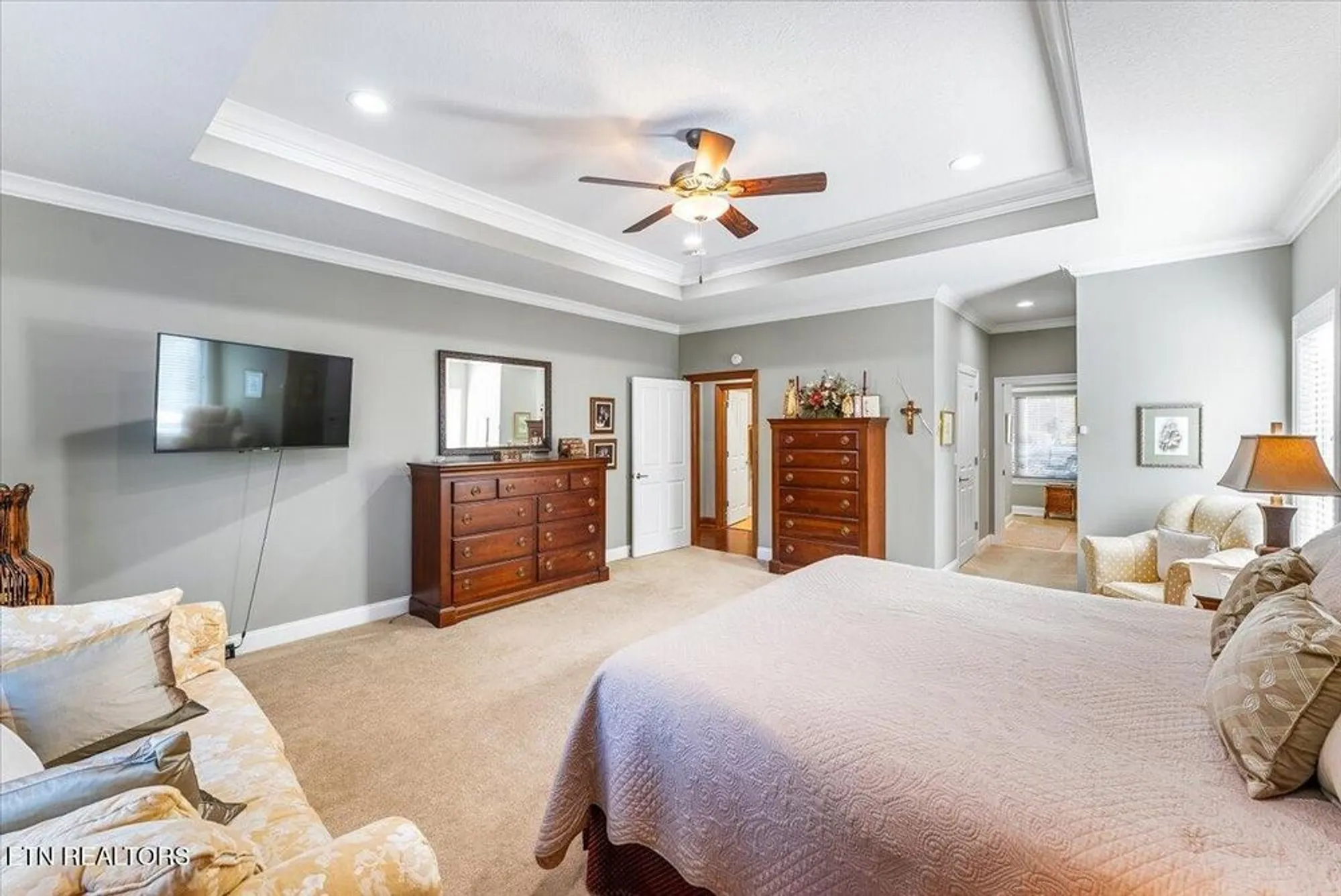 Property Slideshow image 35 of 54 | 400 tanasi way, Loudon, TN, 37774