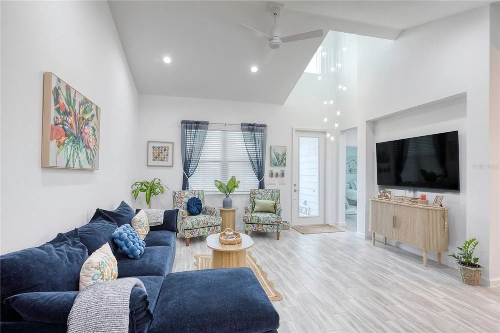 Property Slideshow image 21 of 80 | 317 gypsy palace ln, Daytona Beach, FL, 32124