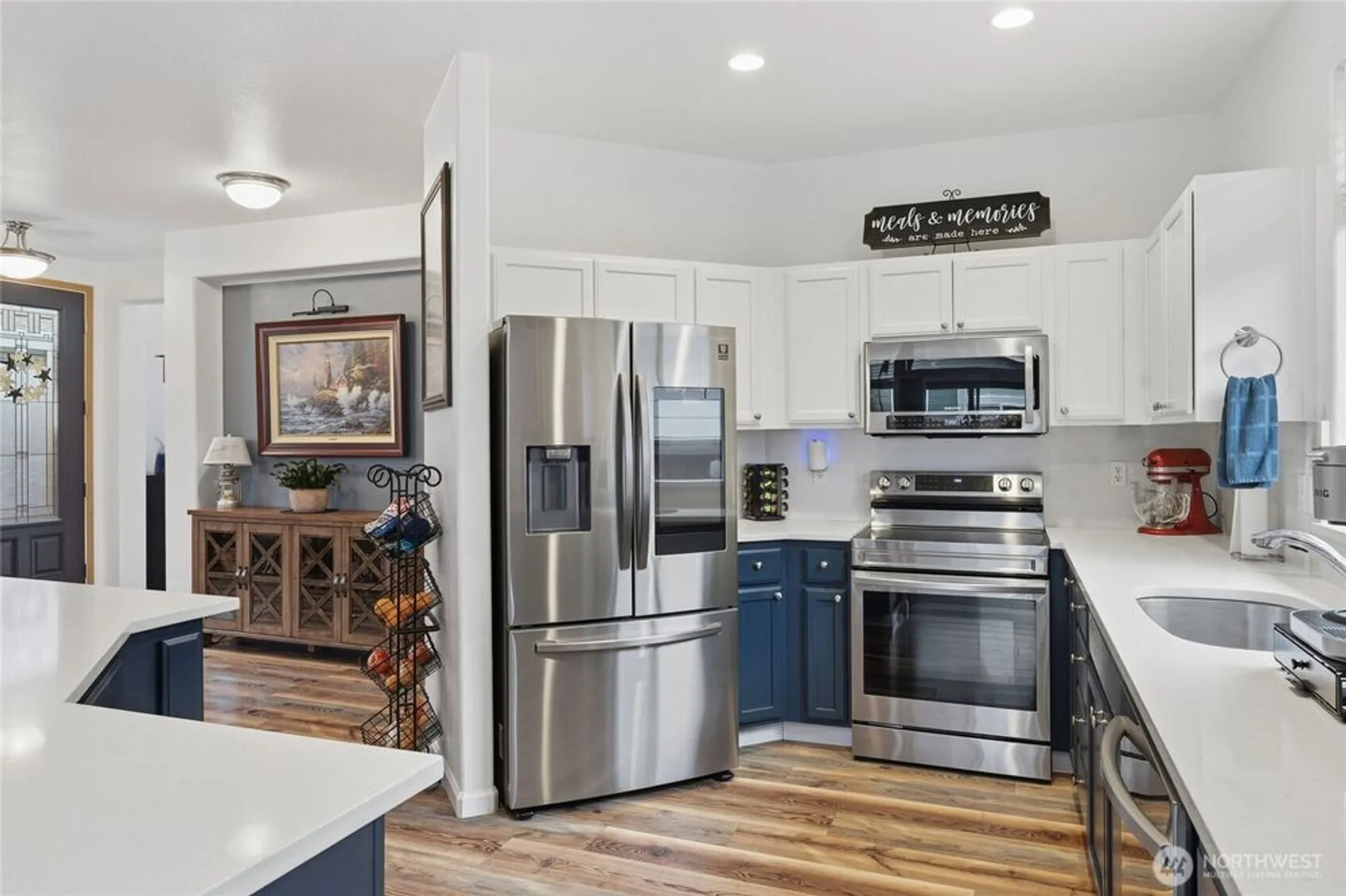 Property Slideshow image 12 of 40 | 8218 bainbridge loop, Lacey, WA, 98516