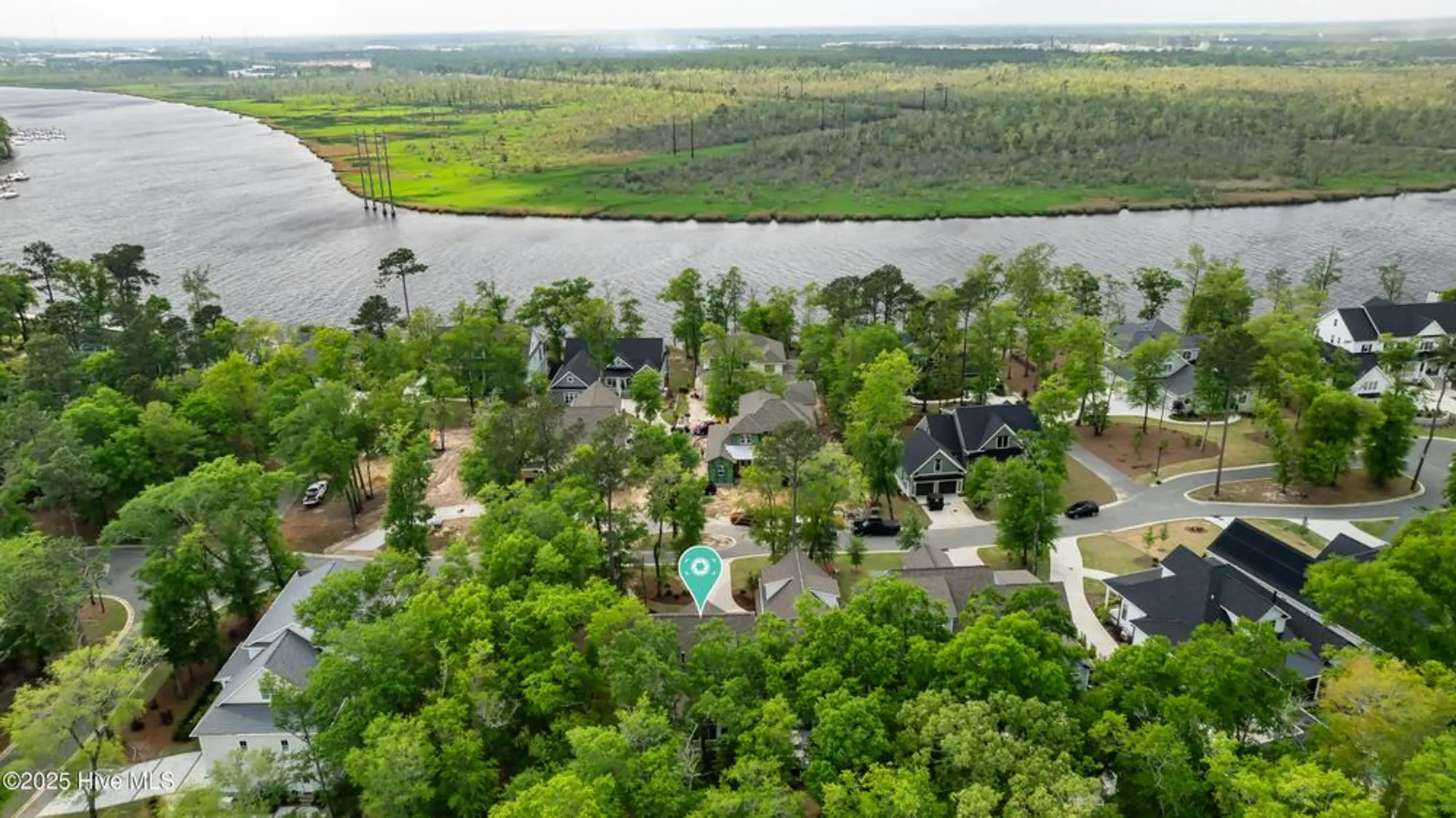 Property Slideshow image 56 of 112 | 3722 white cliffs dr, Castle Hayne, NC, 28429