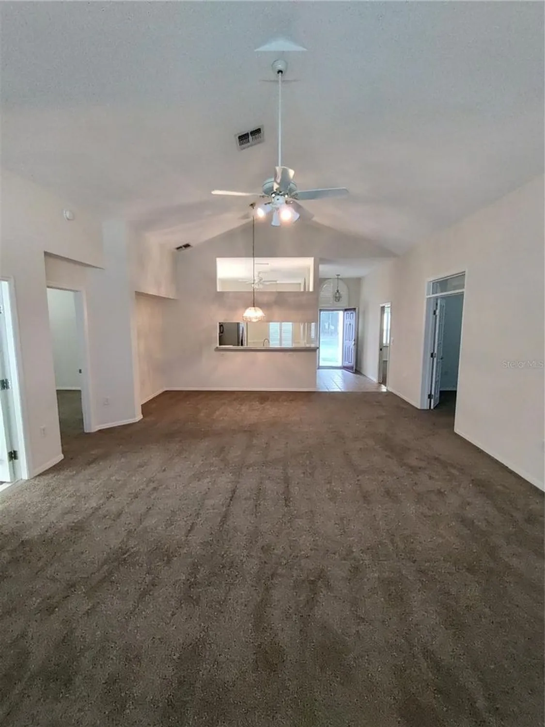 Property Slideshow image 6 of 35 | 11569 sw 71st cir, Ocala, FL, 34476