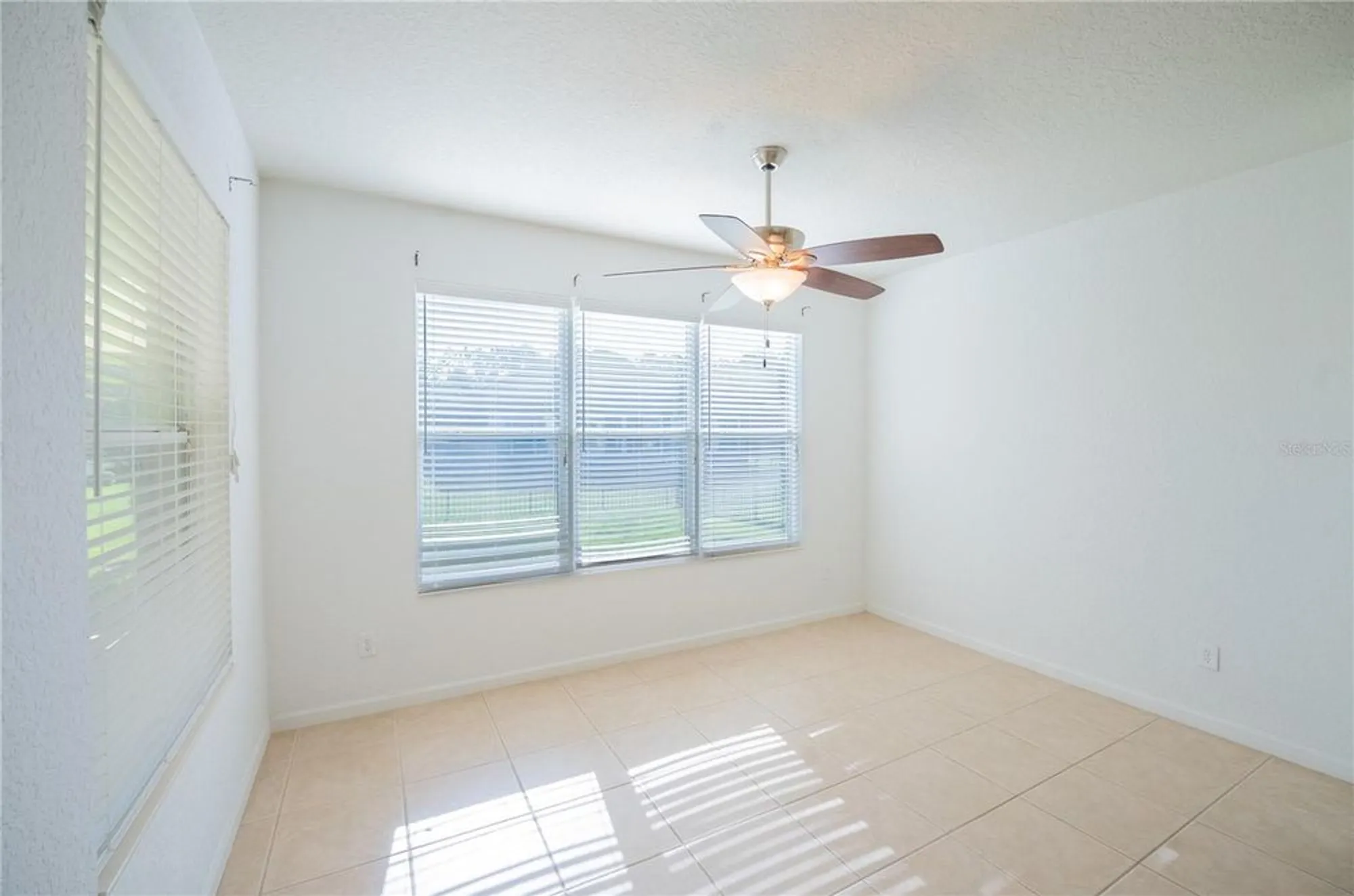 Property Slideshow image 16 of 64 | 6651 sw 93rd ct, Ocala, FL, 34481