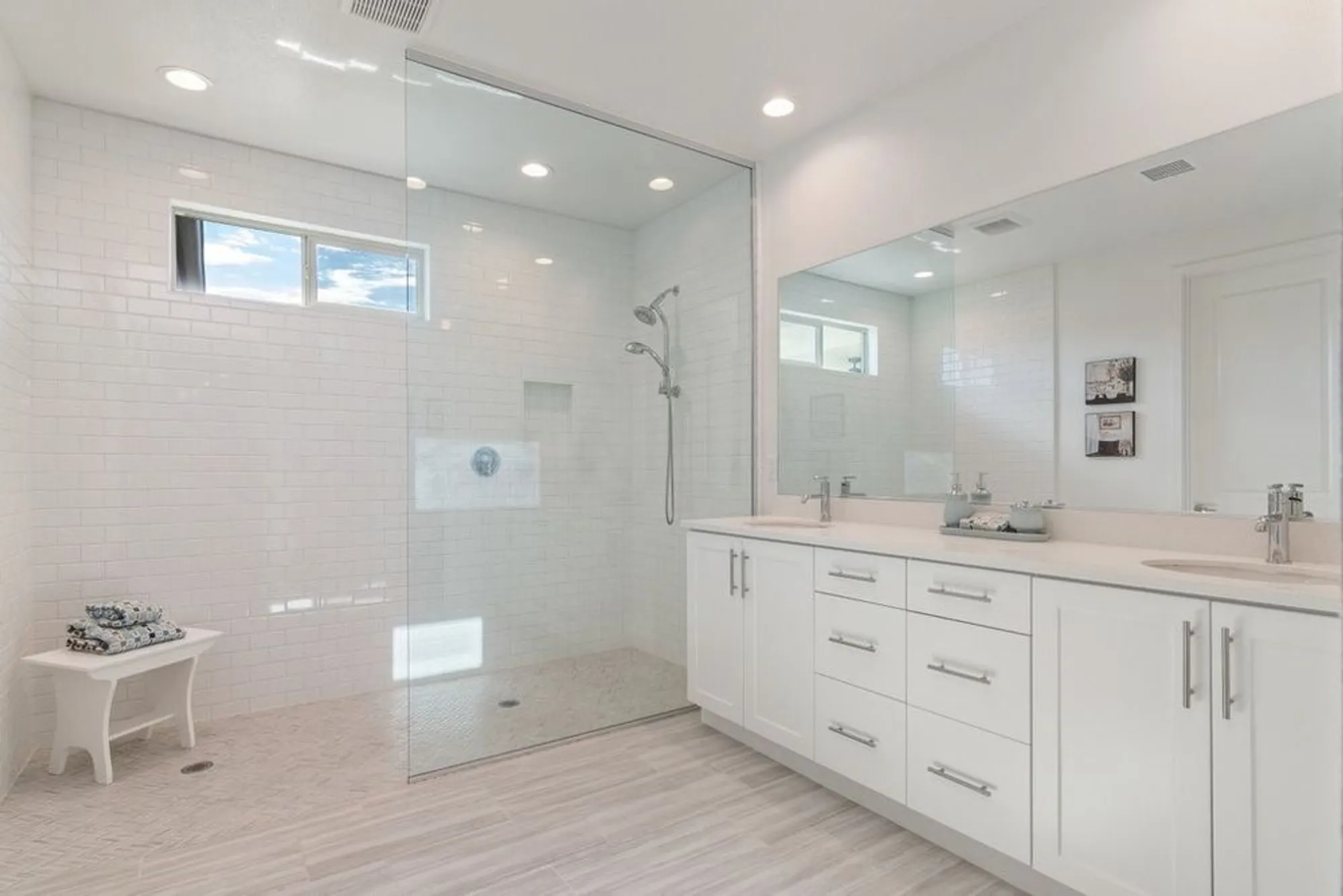 Property Slideshow image 25 of 49 | 39911 novel ct, Temecula, CA, 92591