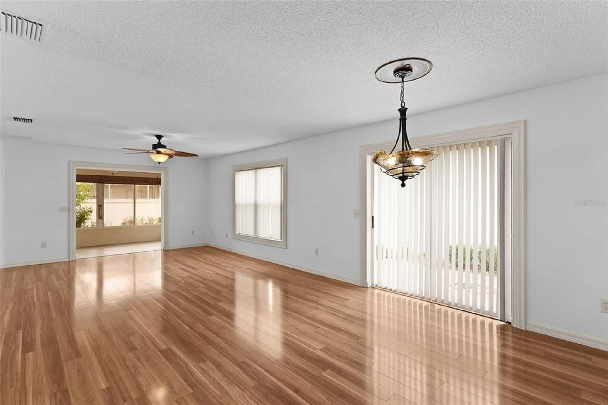 Property Slideshow image 5 of 40 | 7858 se 171st buchanan pl, The Villages, FL, 32162