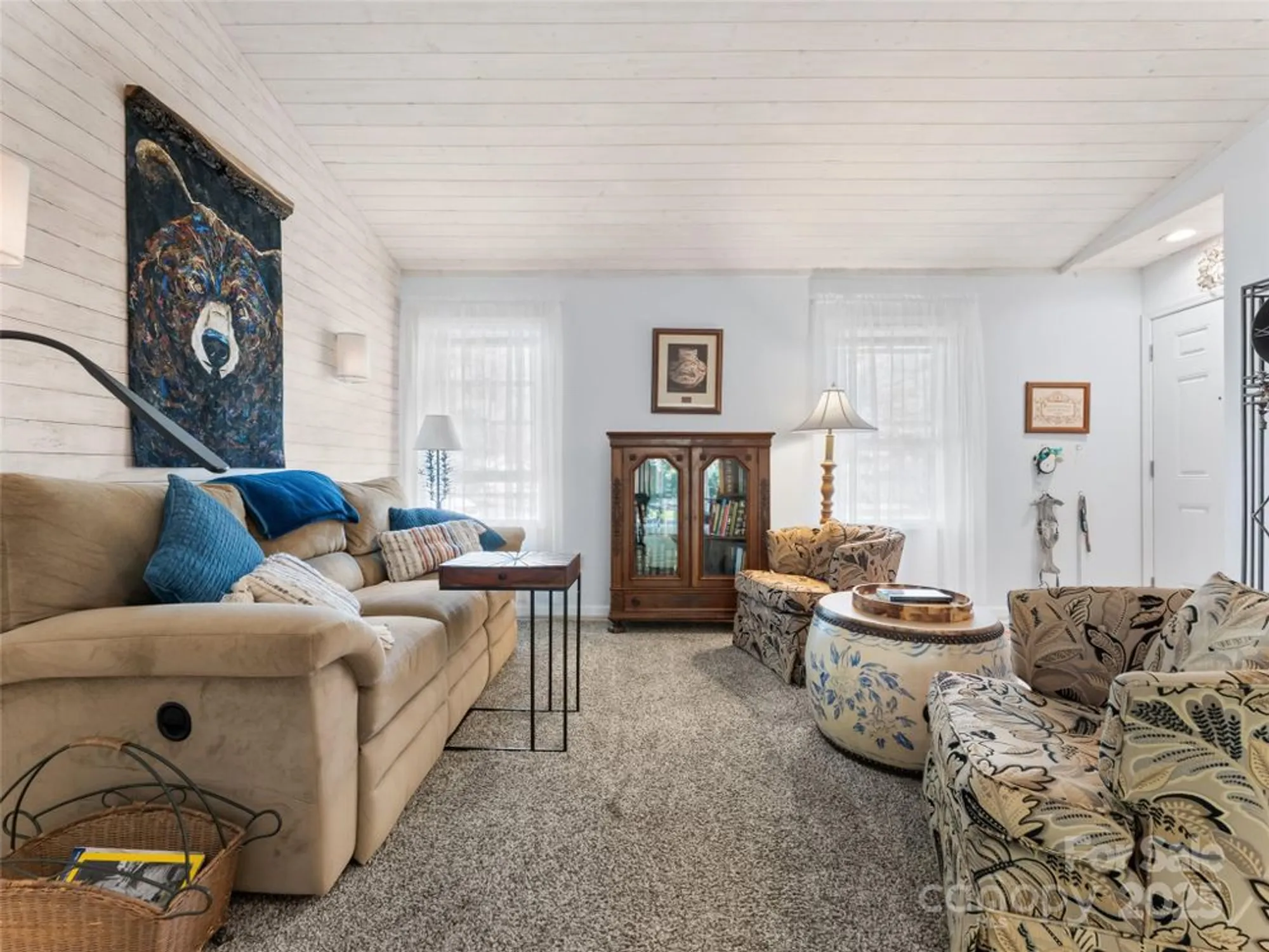 Property Slideshow image 12 of 37 | 33 resada dr, Brevard, NC, 28712