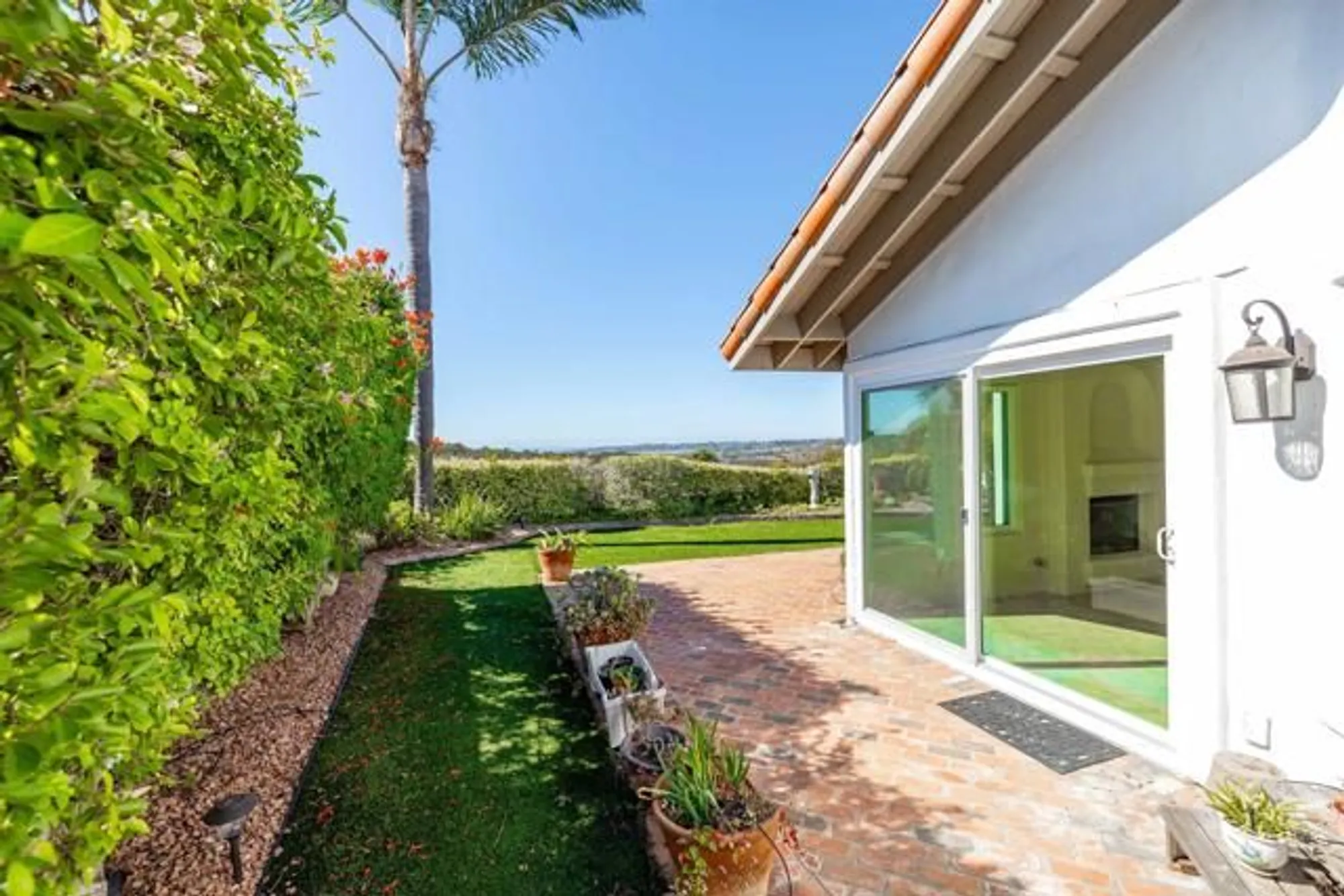 Property Slideshow image 19 of 51 | 4125 arcadia way, Oceanside, CA, 92056