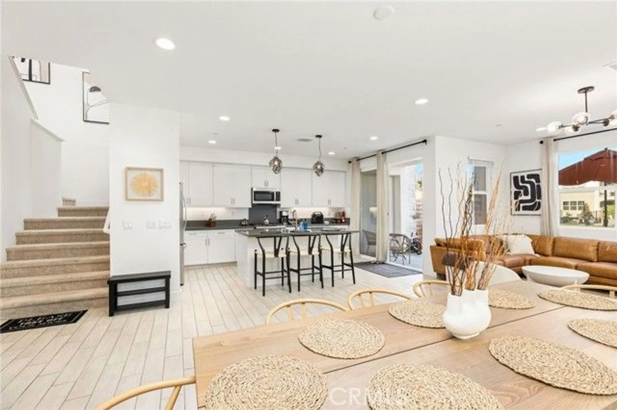 Property Slideshow image 8 of 30 | 43092 armonia ct, Indio, CA, 92203