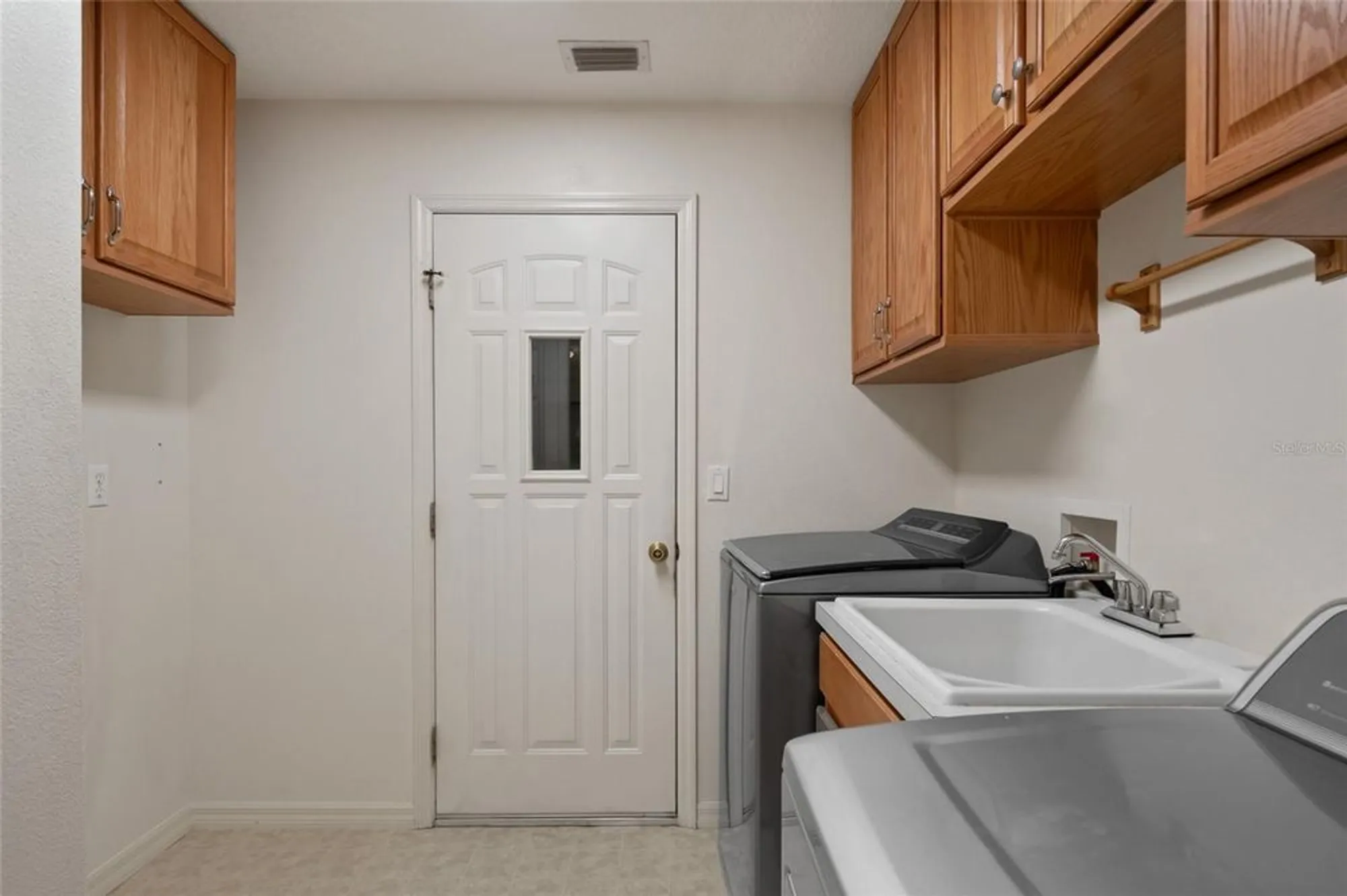 Property Slideshow image 17 of 37 | 21144 royal st georges ln, Leesburg, FL, 34748